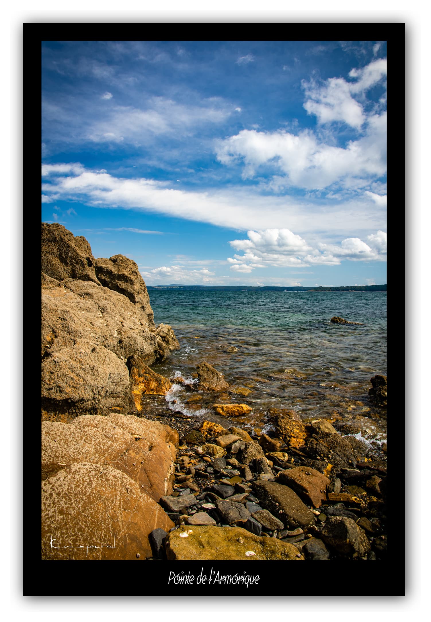 Poster Pointe de l'Armorique - Bretagne (France). Affiches Formats 30x40 cm, 40x60 cm ou 50x70 cm. Impression sur Papier Photo. Décoration murale. Paysage. Mer.