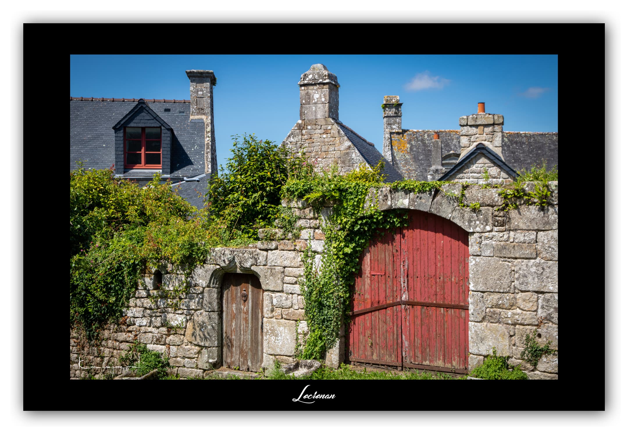Poster Lokorn/Locronan - Bretagne (France). Affiches Formats 30x40 cm, 40x60 cm ou 50x70 cm. Impression sur Papier Photo. Décoration murale. Paysage. Mer. Phare.