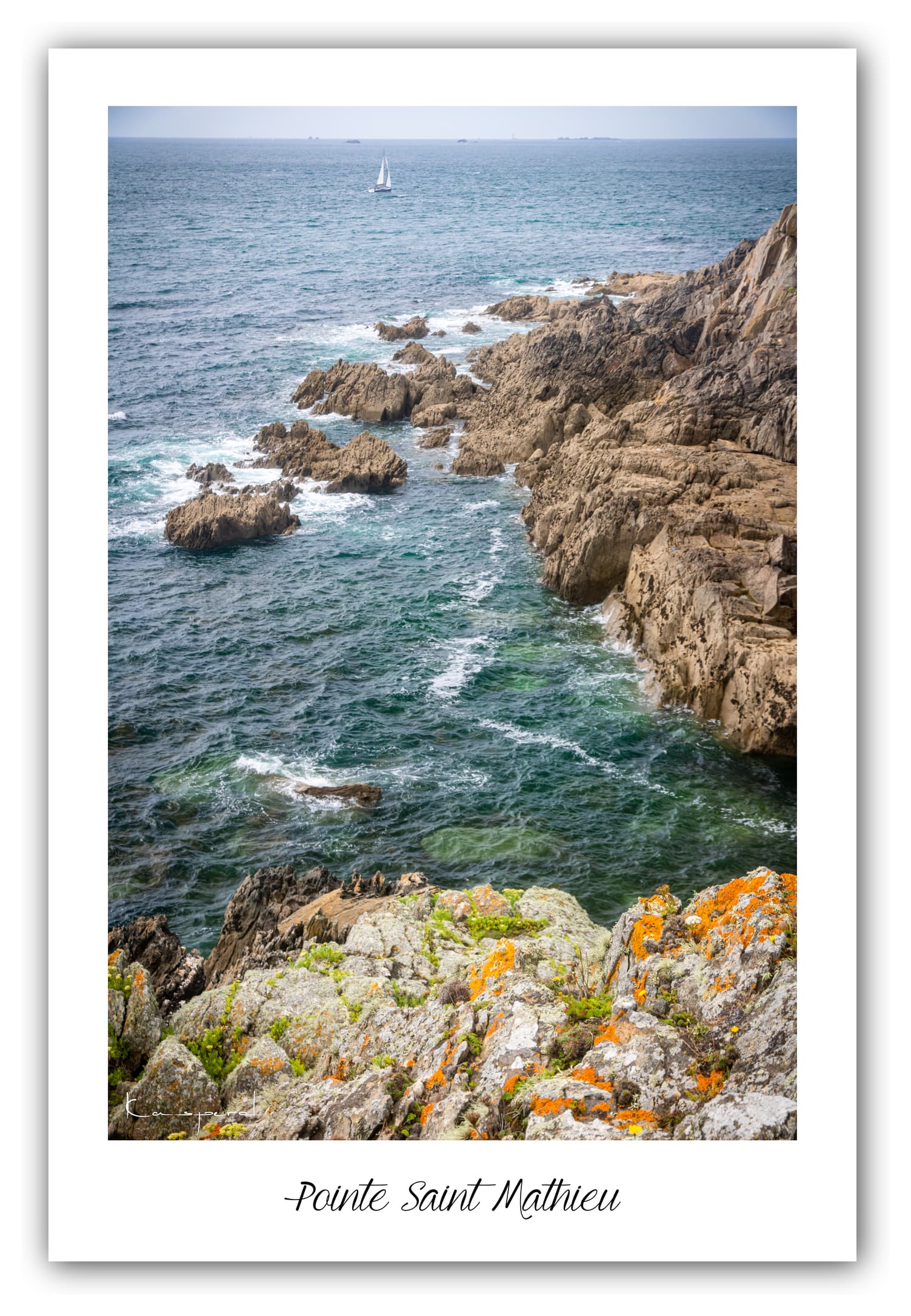 Poster Pointe Saint Mathieu - Bretagne (France). Affiches Formats 30x40 cm, 40x60 cm ou 50x70cm. Impression sur Papier Photo. Décoration murale. Paysage. Mer. Phare.
