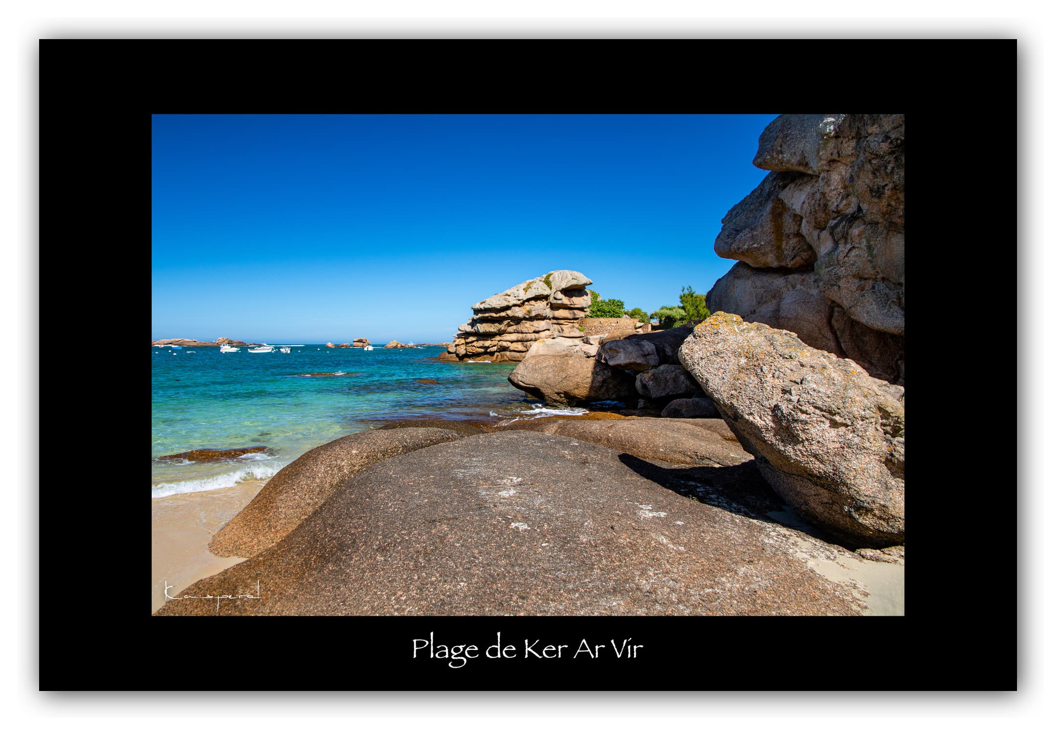 Poster Trégastel - Bretagne (France). Affiches Formats 30x40 cm, 40x60 cm ou 50x70cm. Impression sur Papier Photo. Décoration murale. Paysage. Mer. Phare.