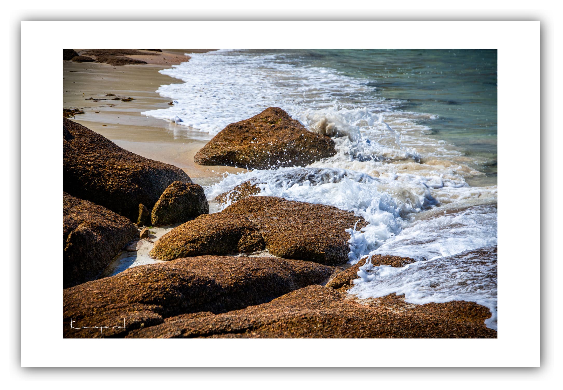 Poster Trégastel - Bretagne (France). Affiches Formats 30x40 cm, 40x60 cm ou 50x70cm. Impression sur Papier Photo. Décoration murale. Paysage. Mer. Phare.