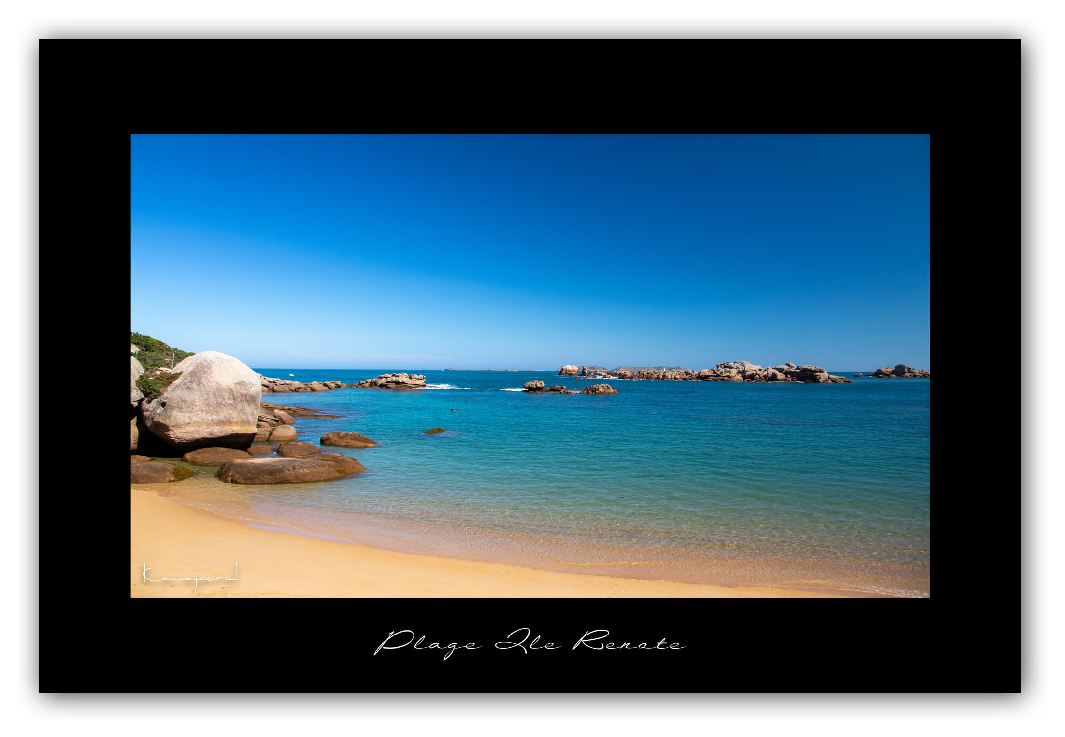 Poster Trégastel - Bretagne (France). Affiches Formats 30x40 cm, 40x60 cm ou 50x70cm. Impression sur Papier Photo. Décoration murale. Paysage. Mer. Phare.