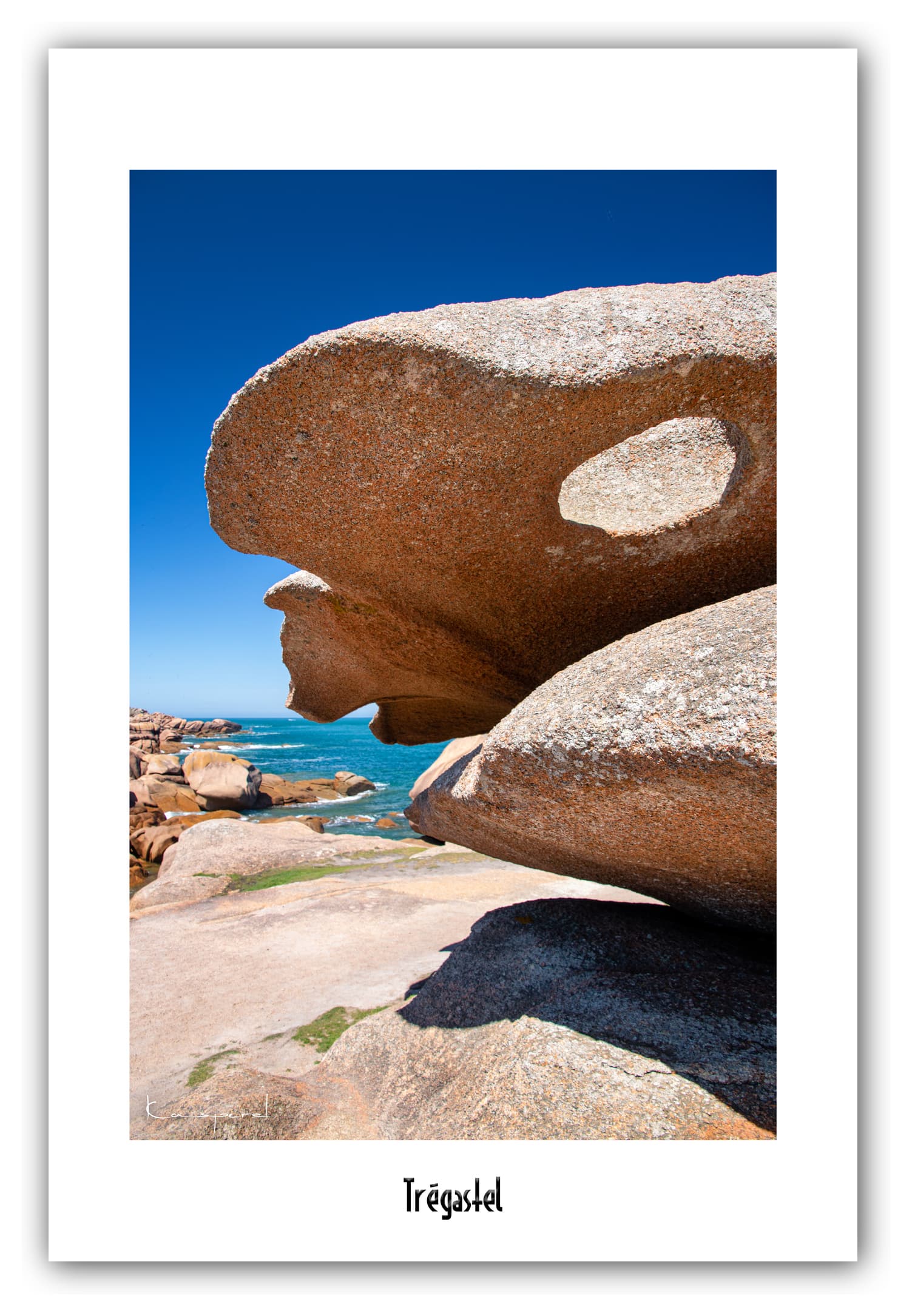 Poster Trégastel - Bretagne (France). Affiches Formats 30x40 cm, 40x60 cm ou 50x70cm. Impression sur Papier Photo. Décoration murale. Paysage. Mer. Phare.