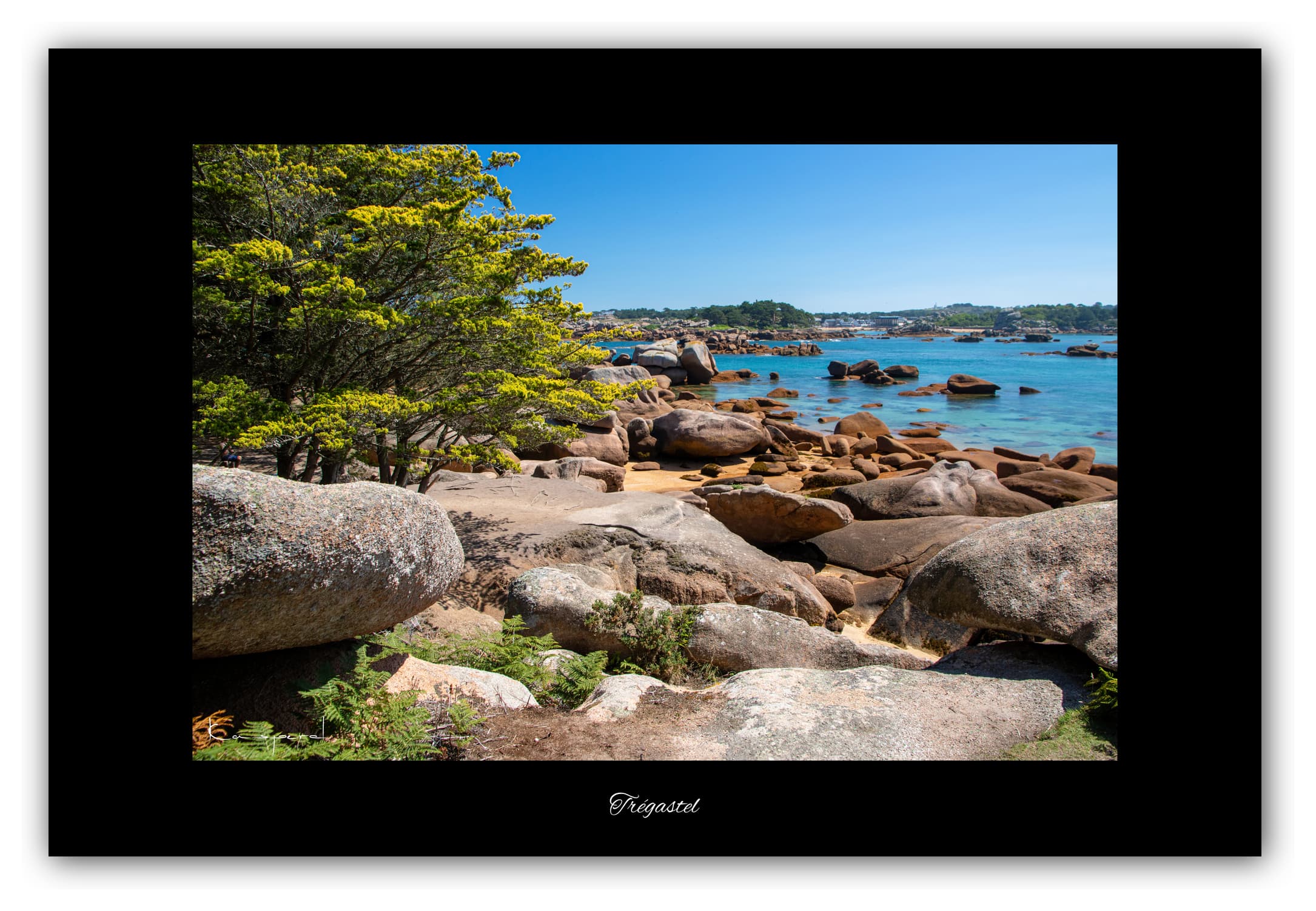 Poster Trégastel - Bretagne (France). Affiches Formats 30x40 cm, 40x60 cm ou 50x70 cm. Impression sur Papier Photo. Décoration murale. Paysage. Mer. Phare.