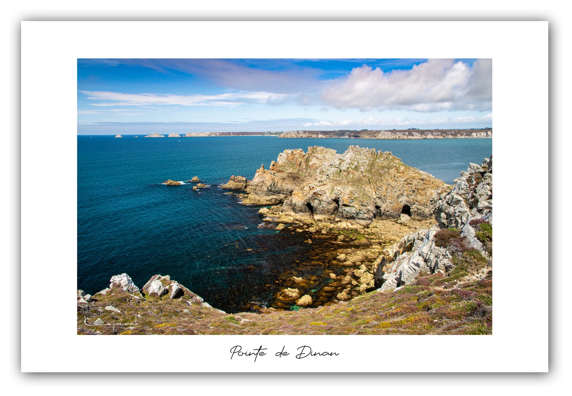 Poster Pointe de Dinan - Bretagne (France). Affiches Formats 30x40 cm, 40x60 cm ou 50x70 cm. Impression sur Papier Photo. Décoration murale. Paysage. Mer. Phare.