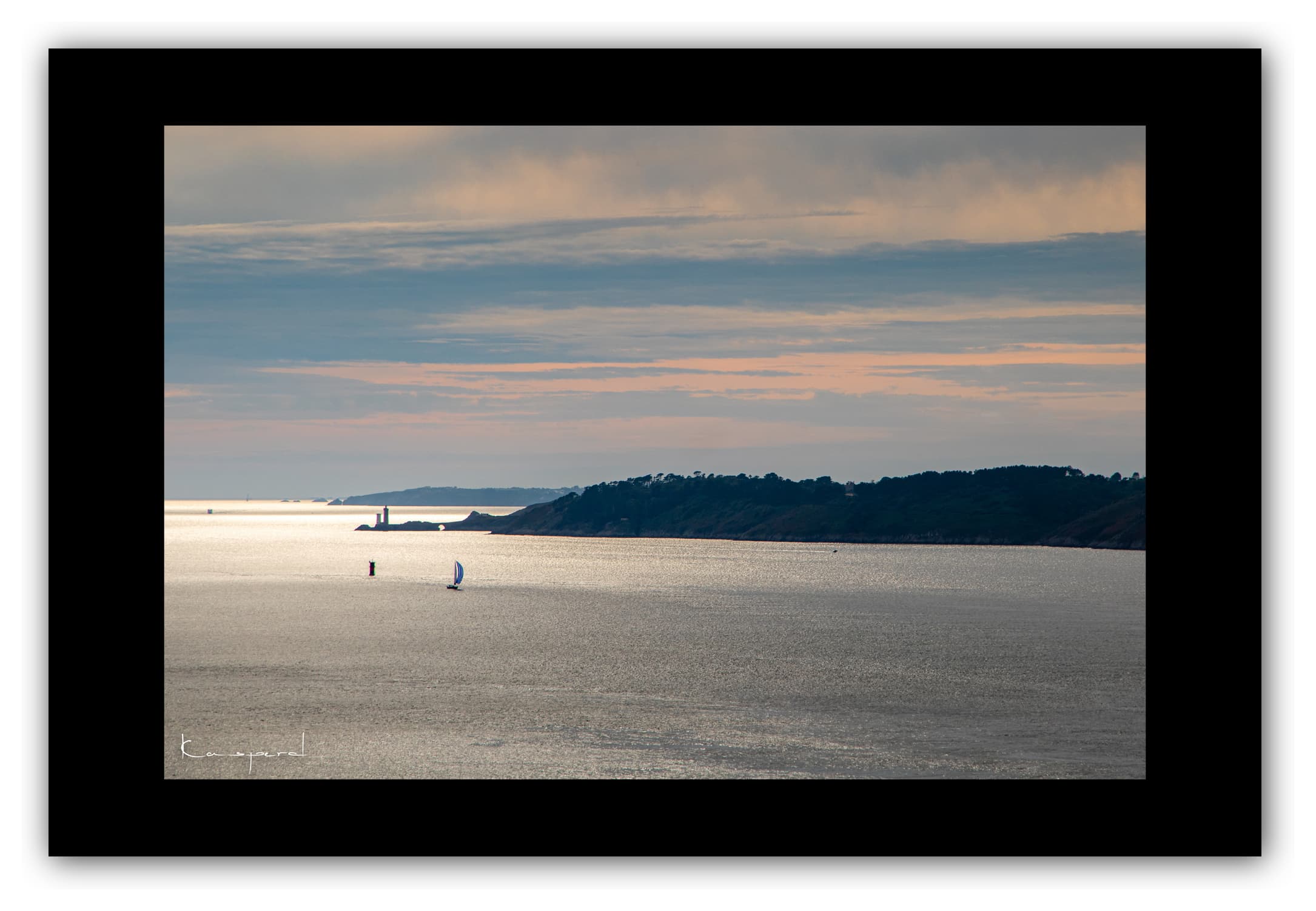 Poster Phare du Petit Minou - Bretagne (France). Affiches Formats 30x40 cm, 40x60 cm ou 50x70 cm. Impression sur Papier Photo. Décoration murale. Paysage. Mer. Phare.