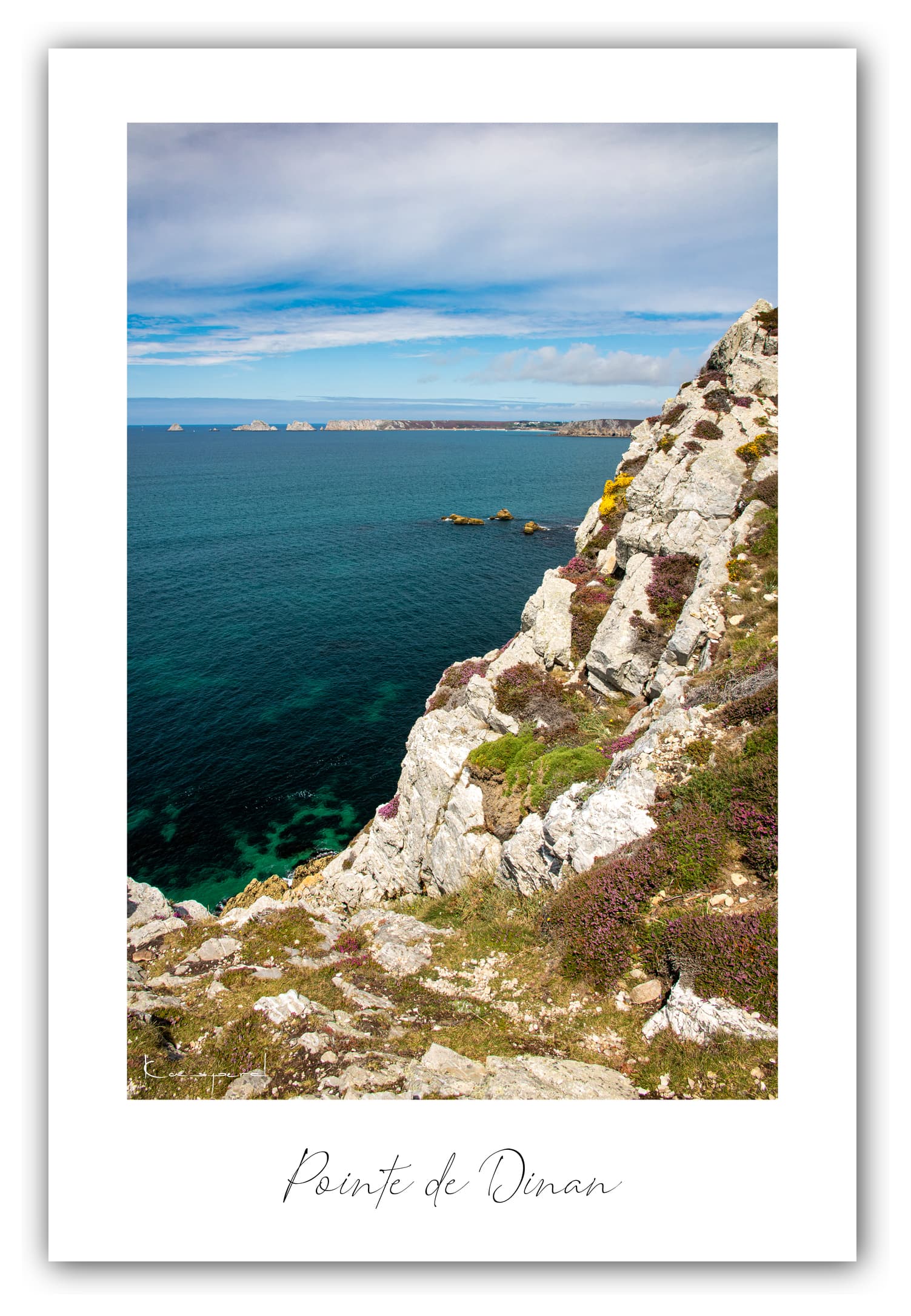 Poster Pointe de Dinan - Bretagne (France). Affiches Formats 30x40 cm, 40x60 cm ou 50x70 cm. Impression sur Papier Photo. Décoration murale. Paysage. Mer. Phare.