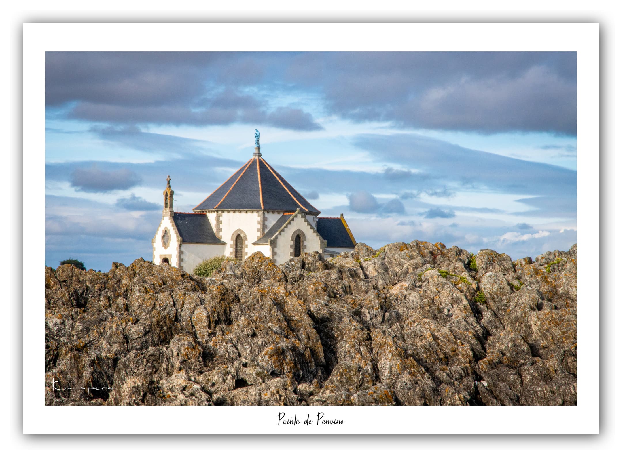 Poster Chapelle Notre-Dame-de-la-Côte (Bretagne - France). Affiches Formats 30x40cm, 40x60 cm ou 50x70 cm. Impression sur Papier Photo. Décoration murale. Paysage. Panorama.