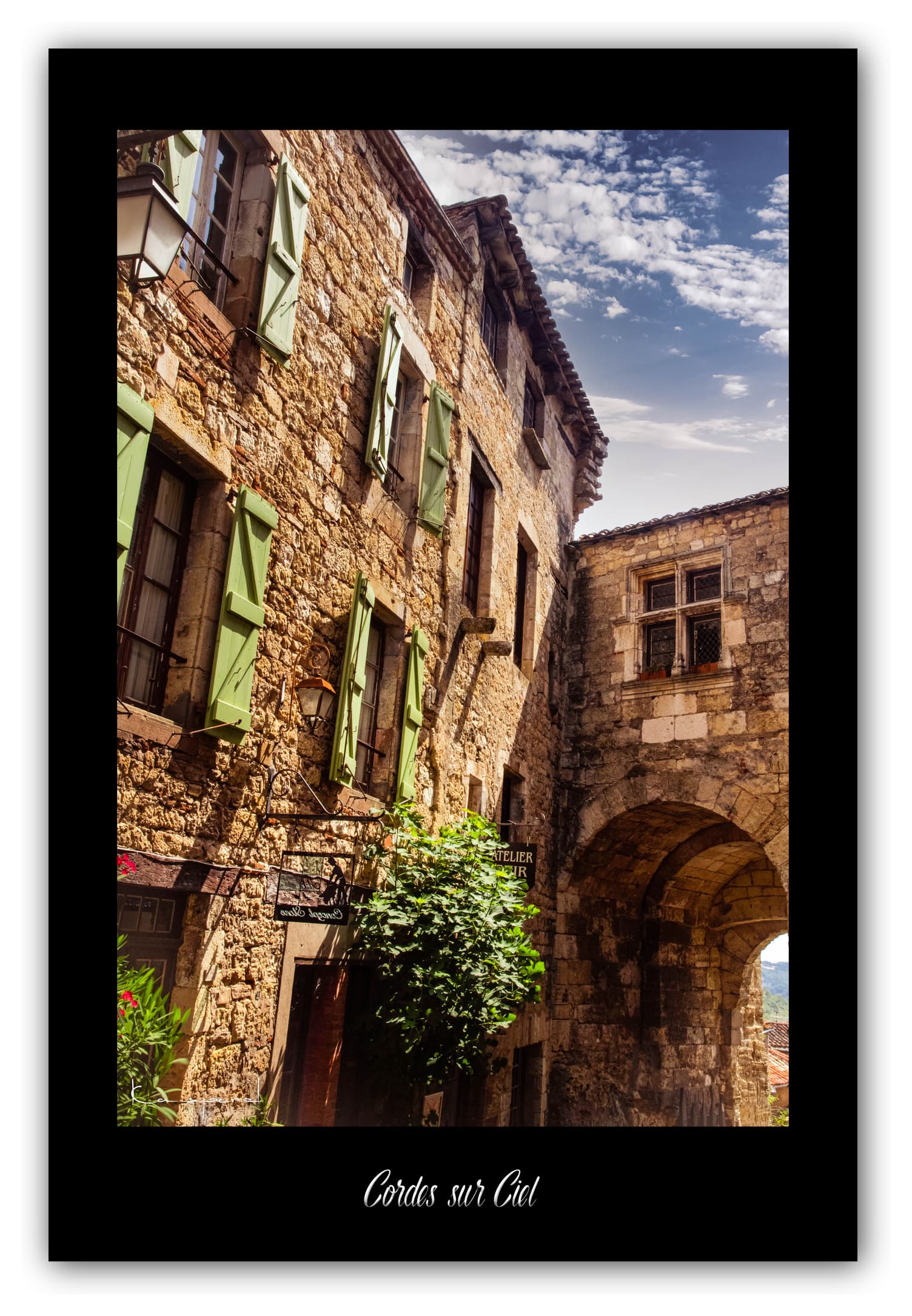Poster Cordes-sur-Ciel - Tarn (France). Affiches Formats 30x40 cm, 40x60 cm ou 50x70 cm. Impression sur Papier Photo. Décoration murale. Architecture.