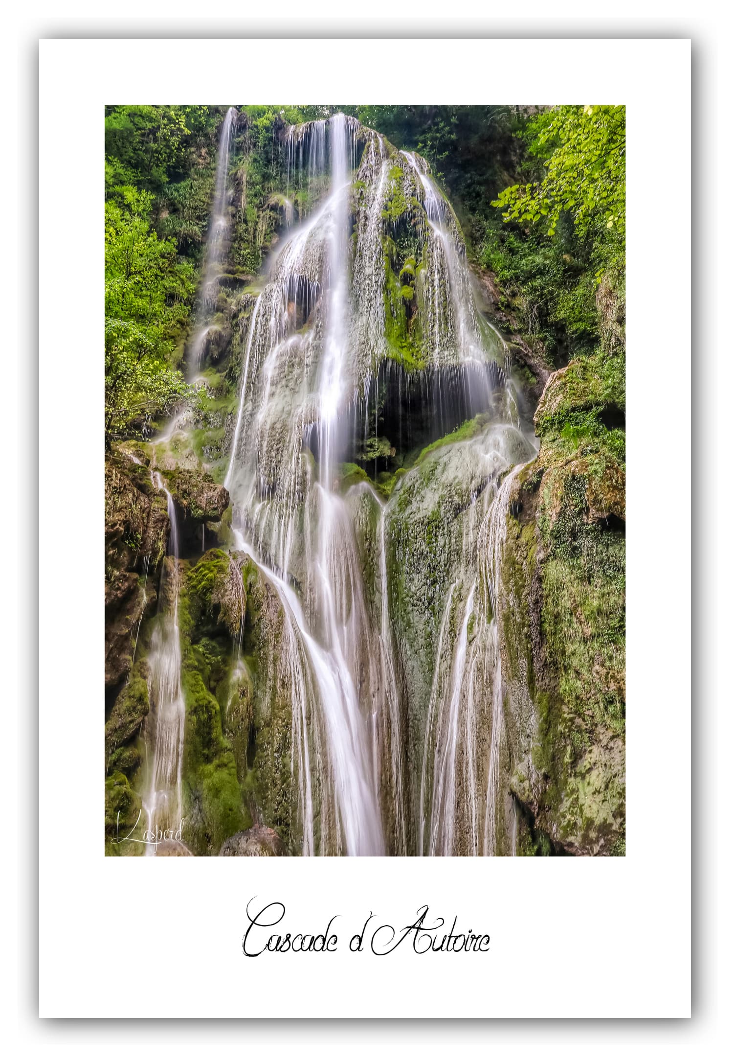 Poster Cascade d’Autoire - Lot (France). Affiches Formats 30x40 cm, 40x60 cm ou 50x70 cm. Impression sur Papier Photo. Décoration murale. Paysage. Nature.
