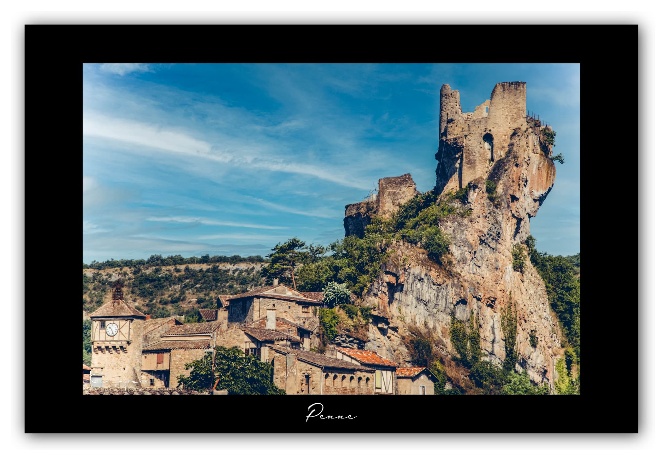 Poster Penne - Tarn (France). Affiches Formats 30x40 cm, 40x60 cm ou 50x70 cm. Impression sur Papier Photo. Décoration murale. Paysage. Architecture. Nature.