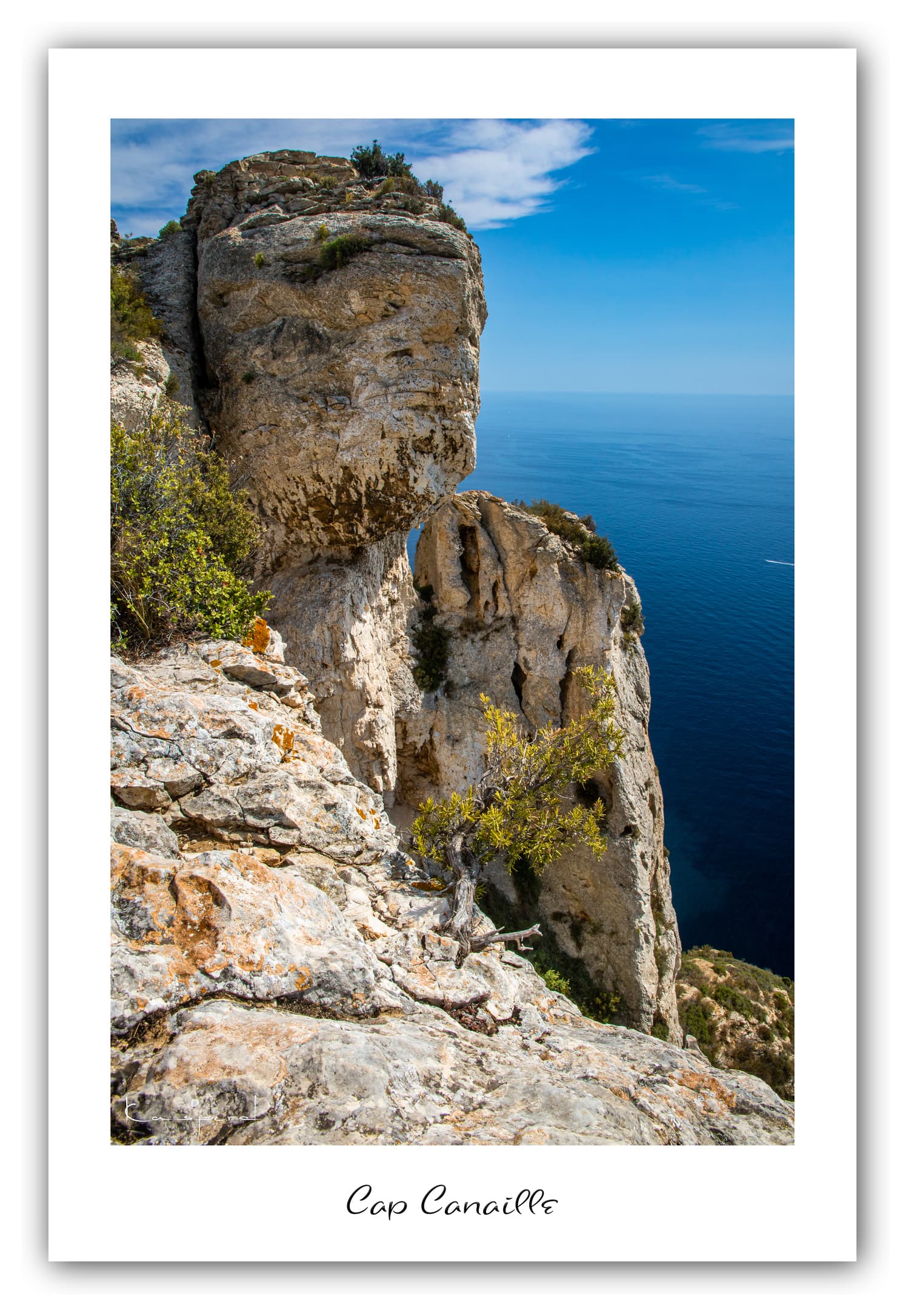 Poster Cap Canaille (Bouches du Rhône - France). Affiches Formats 30x40 cm, 40x60 cm ou 50x70 cm. Impression sur Papier Photo. Décoration murale. Mer. Méditerranée. Paysage.