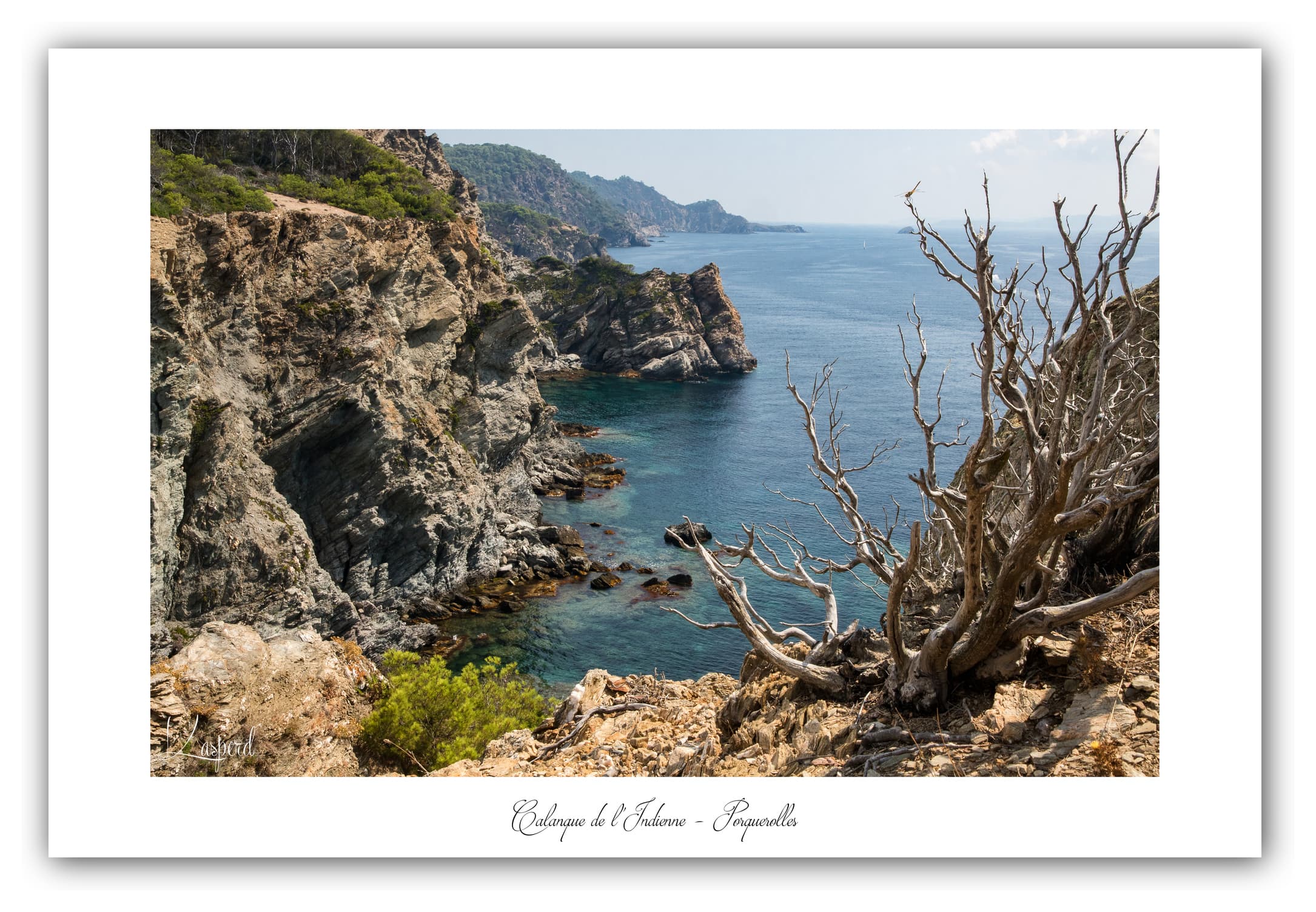 Poster Porquerolles - Var (France). Affiches Formats 30x40 cm, 40x60 cm ou 50x70 cm. Impression sur Papier Photo. Décoration murale. Nature. Paysage. Mer. Panorama.