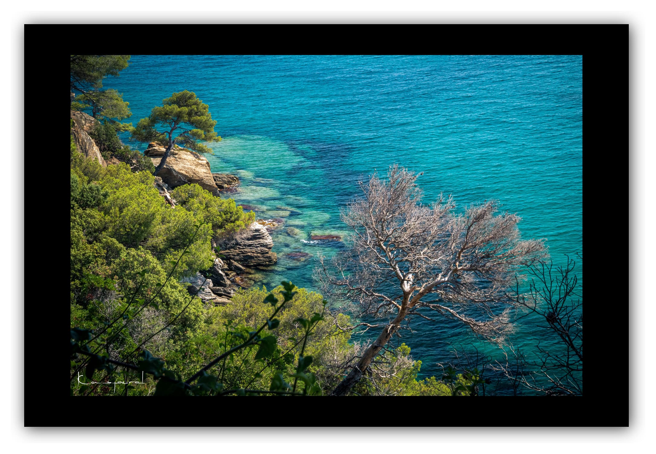 Poster Méditerranée (Var - France). Affiches Formats 30x40 cm, 40x60 cm ou 50x70 cm. Impression sur Papier Photo. Décoration murale. Paysage. Panorama.