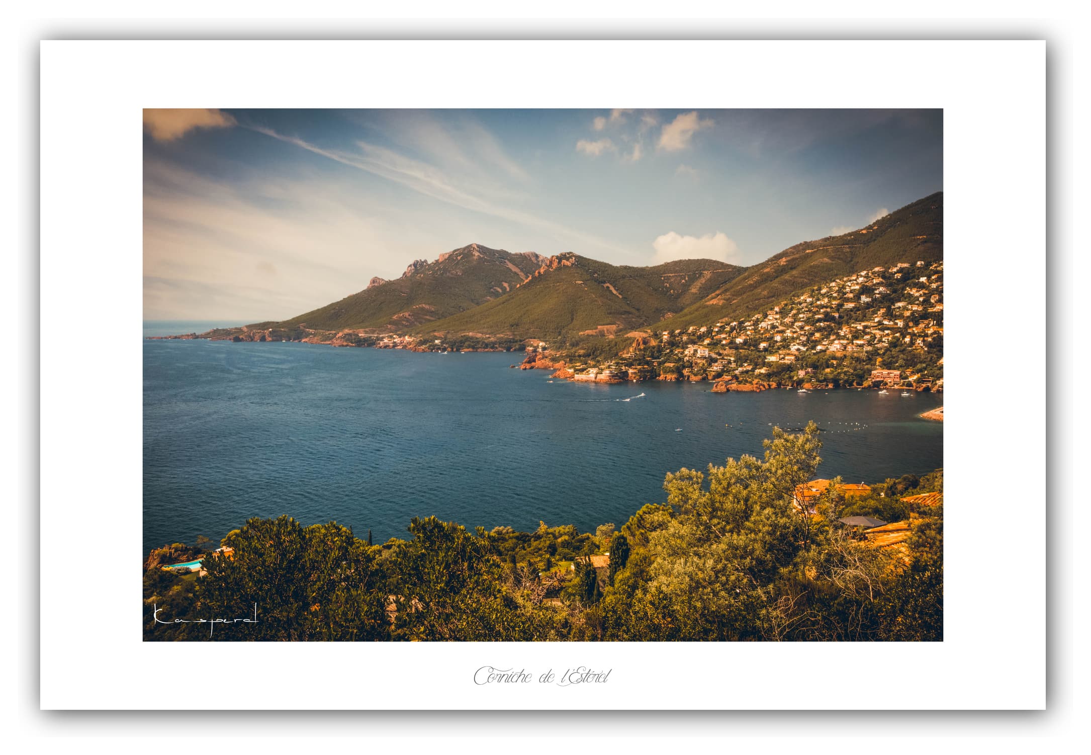 Poster Corniche de l'Estérel (Var - France). Affiches Formats 30x40 cm, 40x60 cm ou 50x70 cm. Impression sur Papier Photo. Décoration murale. Paysage. Vintage.
