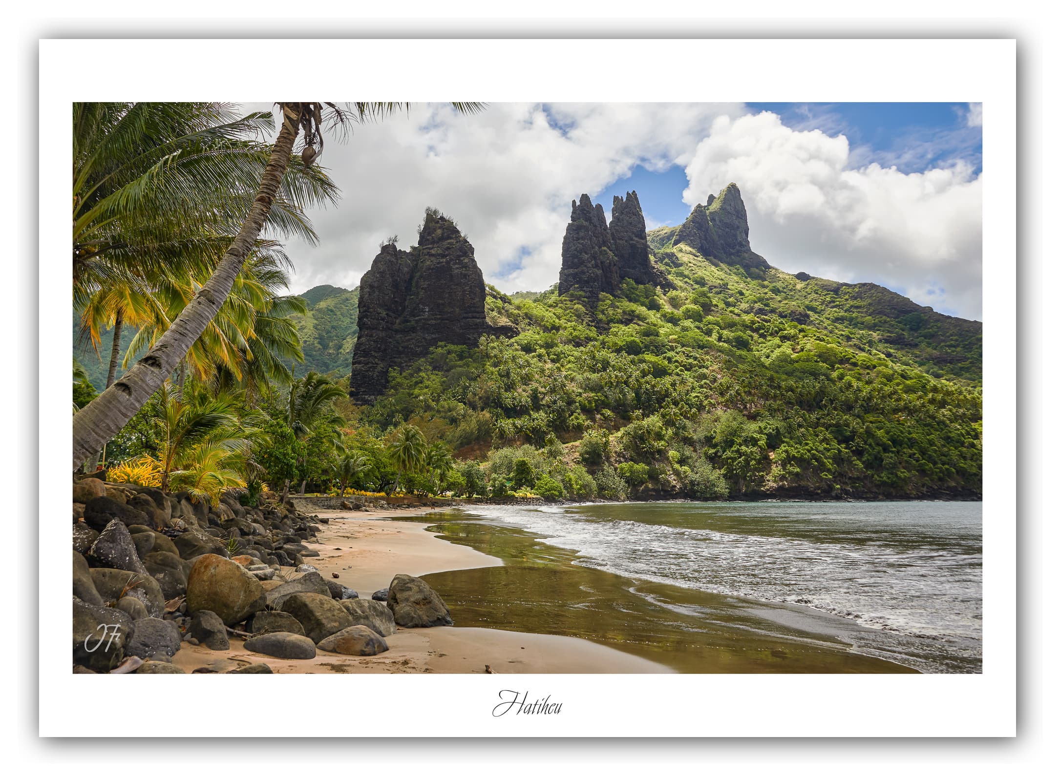 Générique Poster Hatiheu (Polynésie - Océanie). Affiches Formats 30x40cm, 40x60 cm ou 50x70 cm. Impression sur Papier Photo. Décoration murale. Paysage. Océan. Îles.
