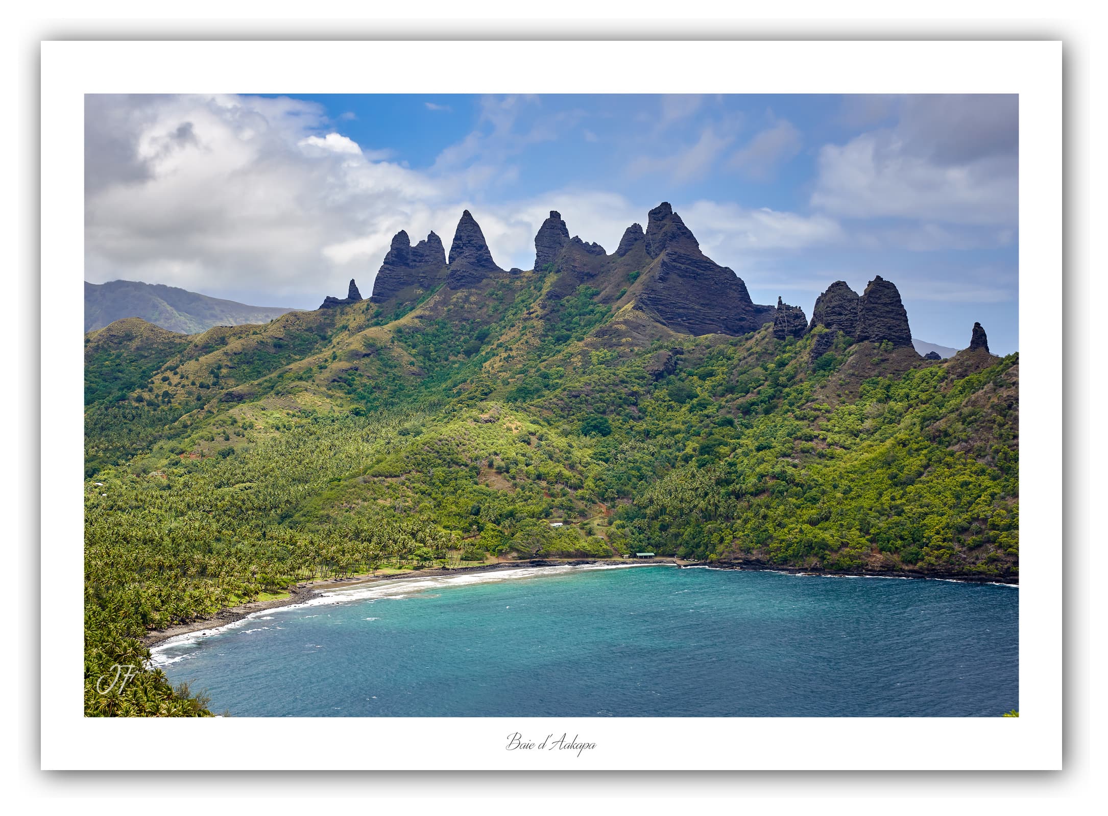 Générique Poster Baie d'Aakapa (Polynésie - Océanie). Affiches Formats 30x40cm, 40x60 cm ou 50x70 cm. Impression sur Papier Photo. Décoration murale. Paysage. Océan. Îles.