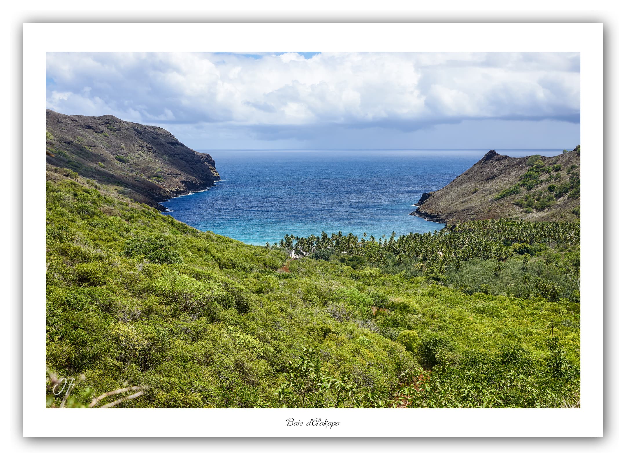 Générique Poster Baie d'Aakapa (Polynésie - Océanie). Affiches Formats 30x40cm, 40x60 cm ou 50x70 cm. Impression sur Papier Photo. Décoration murale. Paysage. Océan. Îles.