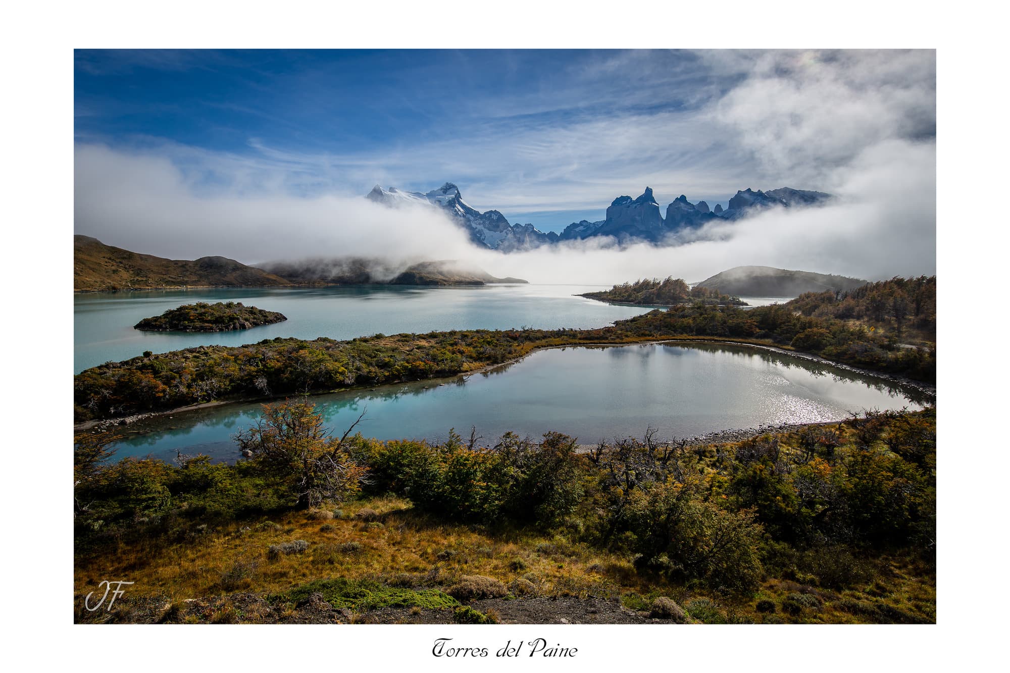 Poster Torres del Paine (Chili). Affiches Formats 30x40 cm, 40x60 cm ou 50x70 cm. Impression sur Papier Photo. Décoration murale. Nature. Paysage. Panorama. Montagne.