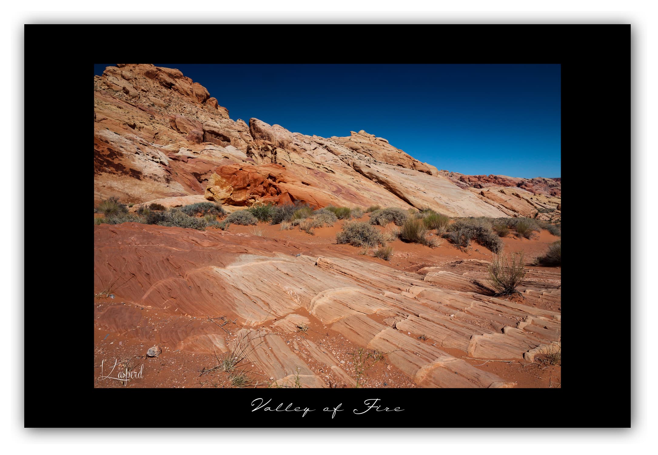 Poster Valley of Fire - Nevada (États-Unis). Affiches Formats 30x40 cm, 40x60 cm ou 50x70 cm. Impression sur Papier Photo. Décoration murale. Paysage. Ouest Américain.