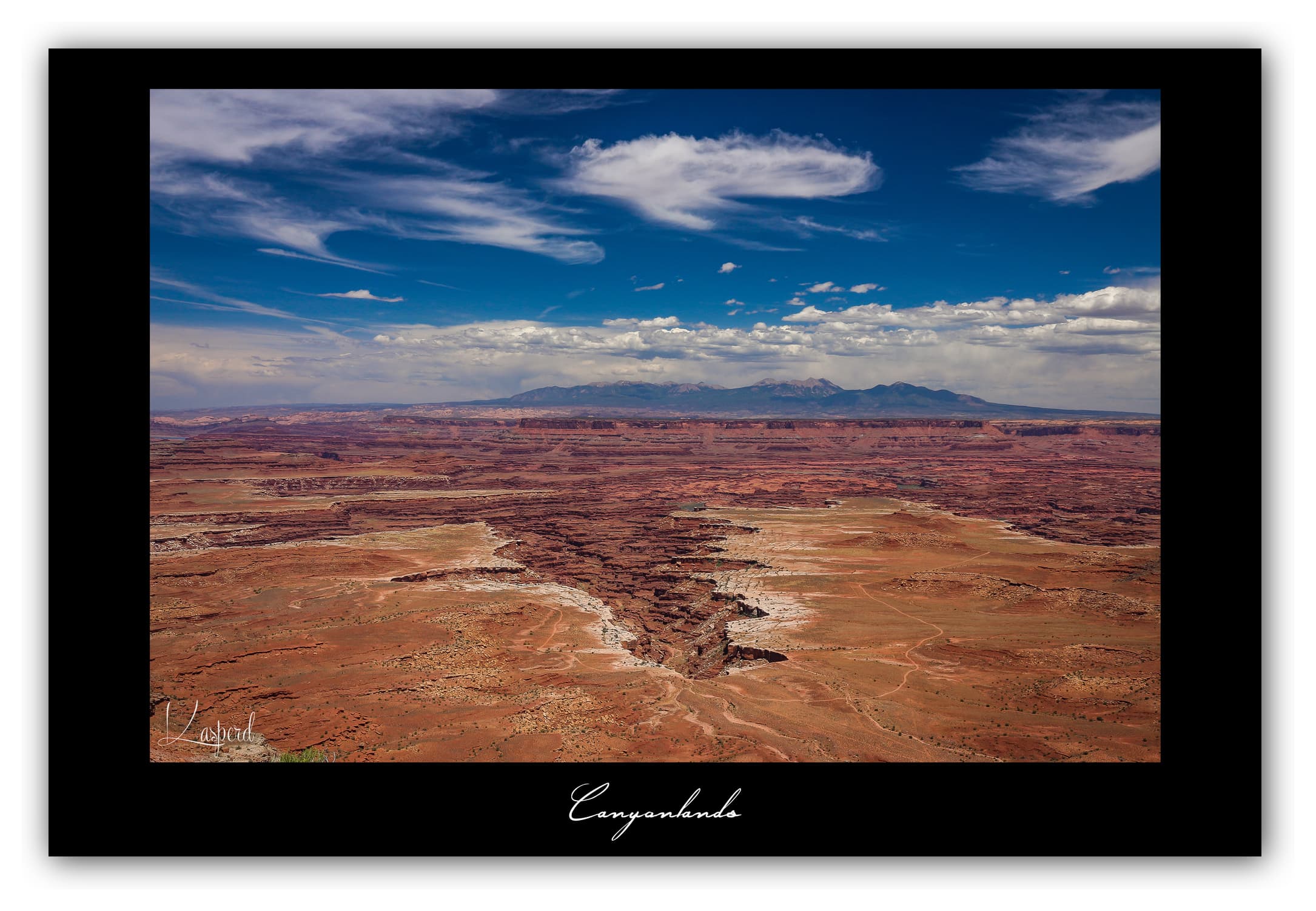 Poster Canyonlands National Park - Utah (États-Unis). Affiches Formats 30x40 cm, 40x60 cm ou 50x70 cm. Impression sur Papier Photo. Décoration murale. Paysage. Ouest Américain.