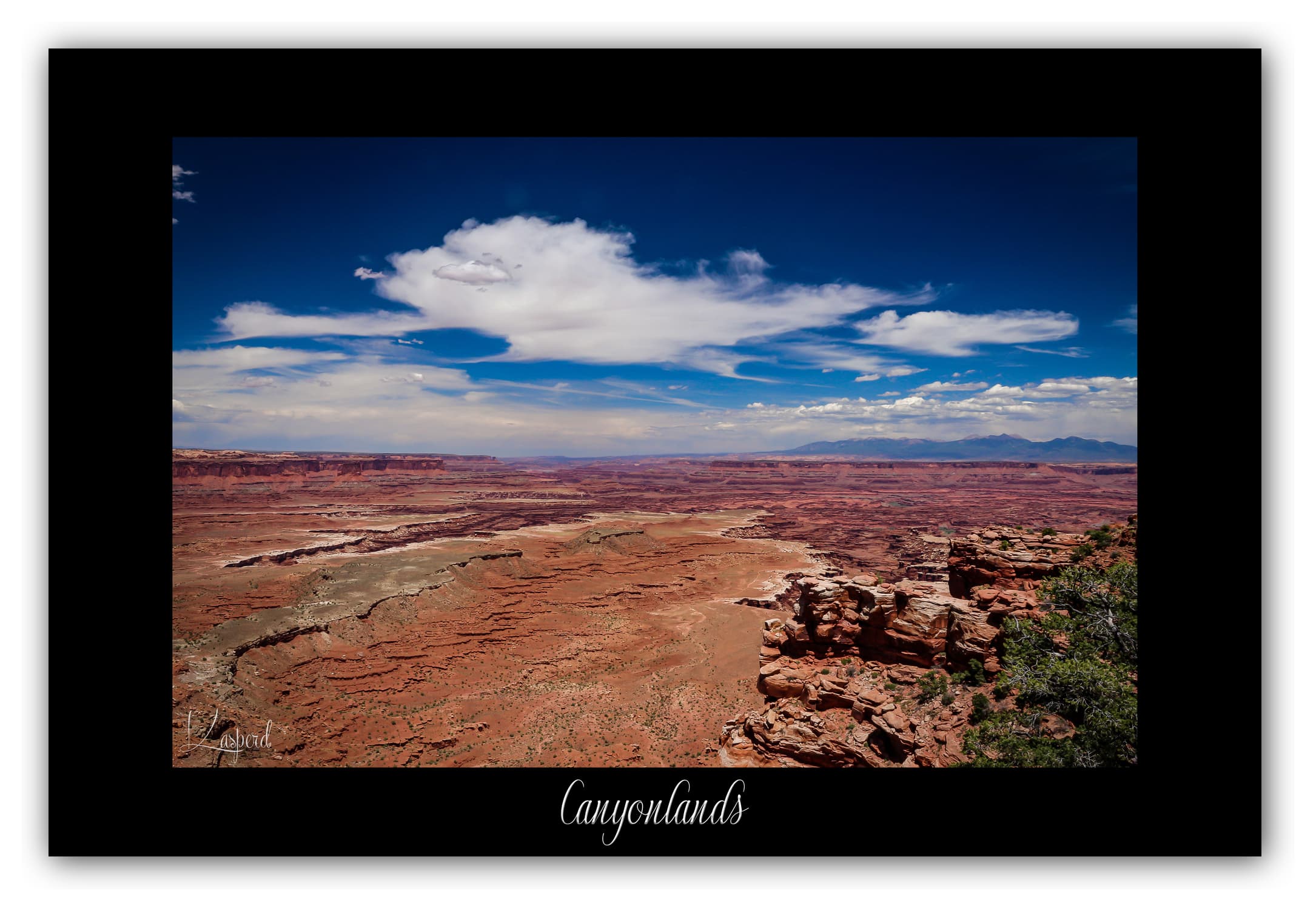 Poster Canyonlands National Park - Utah (États-Unis). Affiches Formats 30x40 cm, 40x60 cm ou 50x70 cm. Impression sur Papier Photo. Décoration murale. Paysage. Ouest Américain.