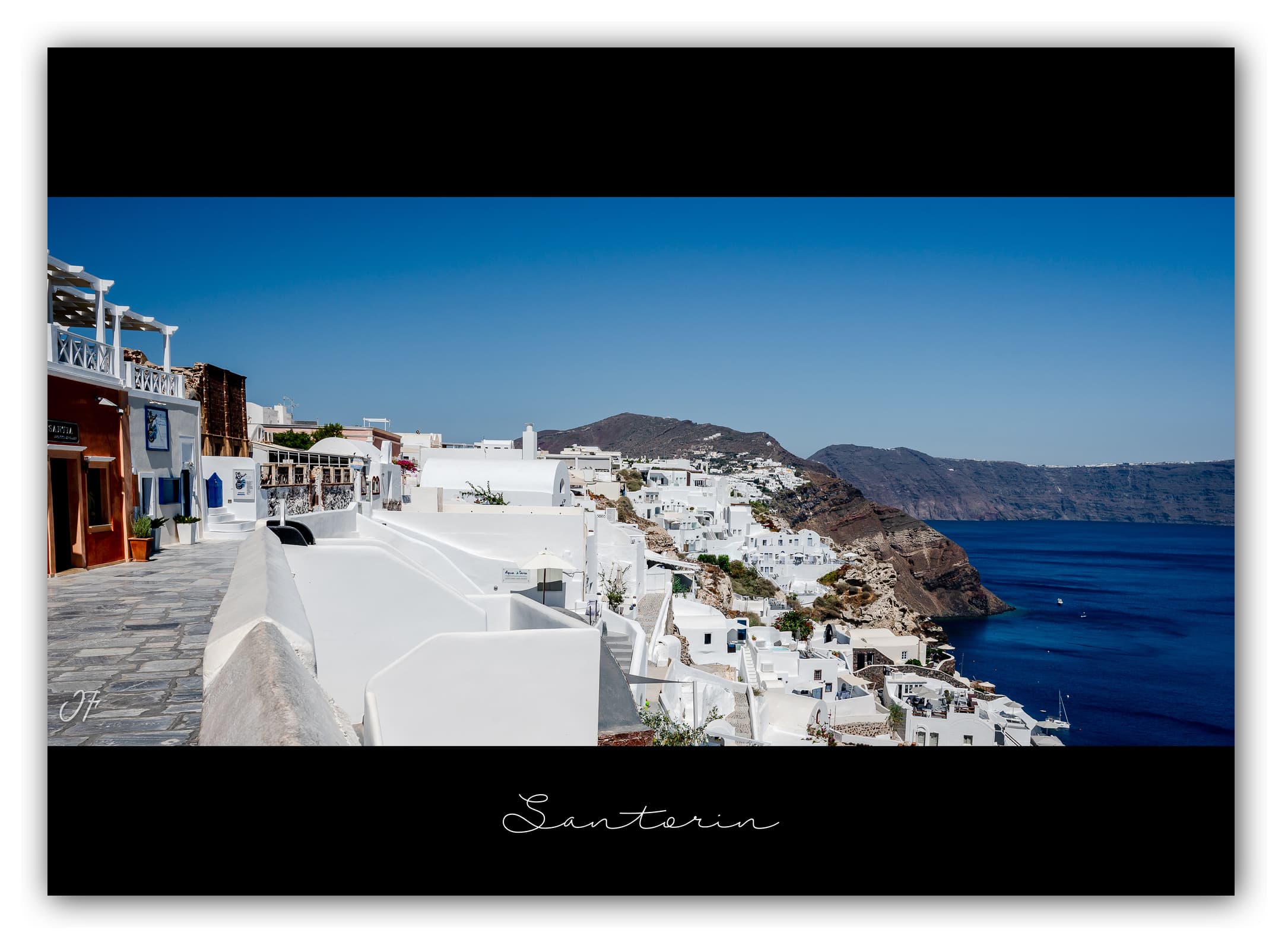 Générique Poster Oia (Santorin - Grèce). Affiches Formats 30x40cm, 40x60 cm ou 50x70 cm. Impression sur Papier Photo. Décoration murale. Architecture. Mer.