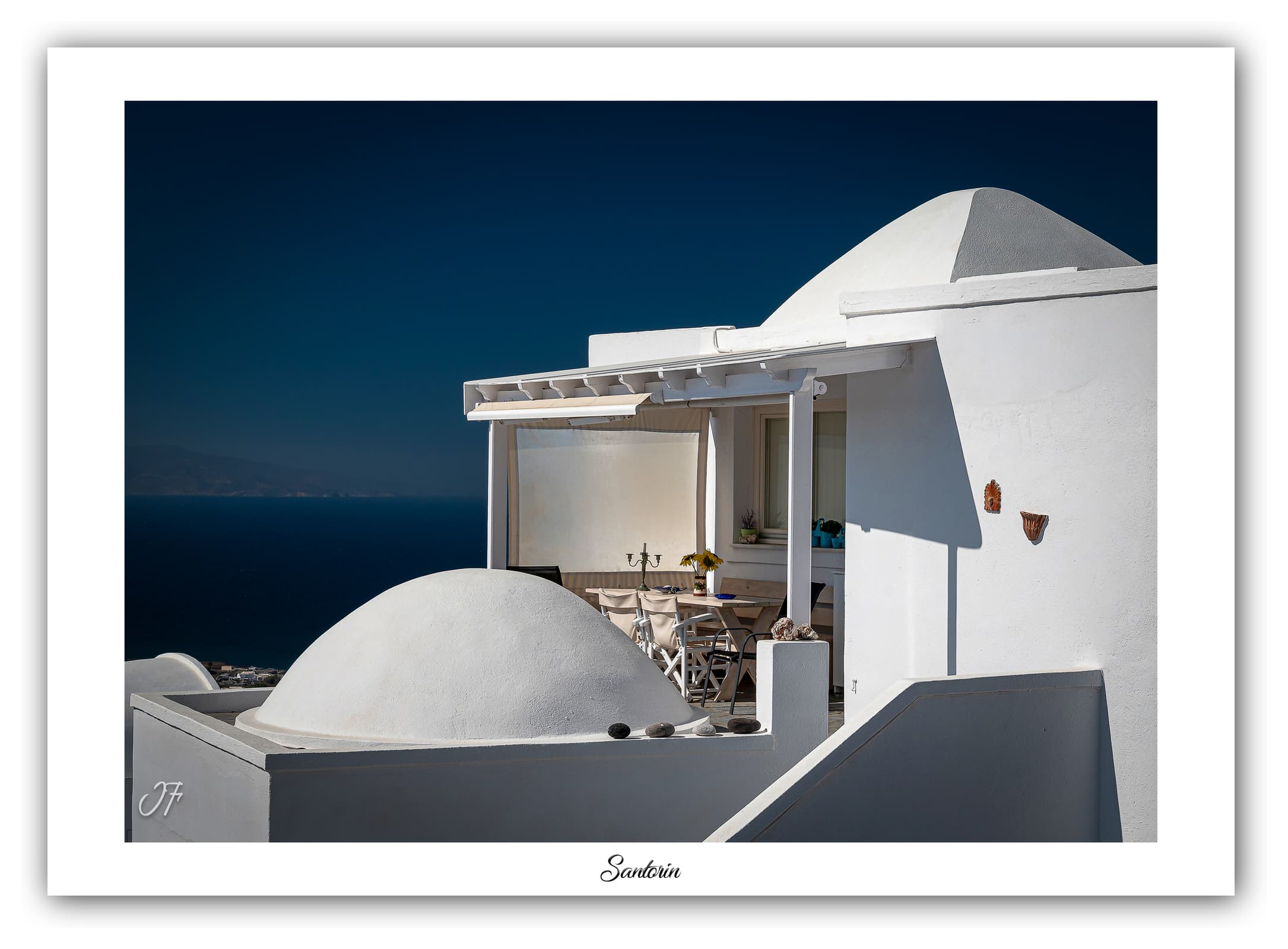 Générique Poster Santorin (Les Cyclades - Grèce). Affiches Formats 30x40cm, 40x60 cm ou 50x70 cm. Impression sur Papier Photo. Décoration murale. Architecture. Mer.