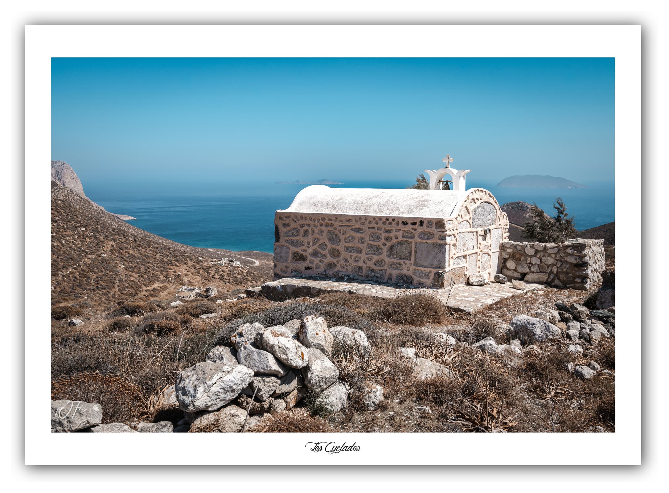 Générique Poster Anafi (Grèce). Affiches Formats 30x40cm, 40x60 cm ou 50x70 cm. Impression sur Papier Photo. Décoration murale. Architecture. Mer.
