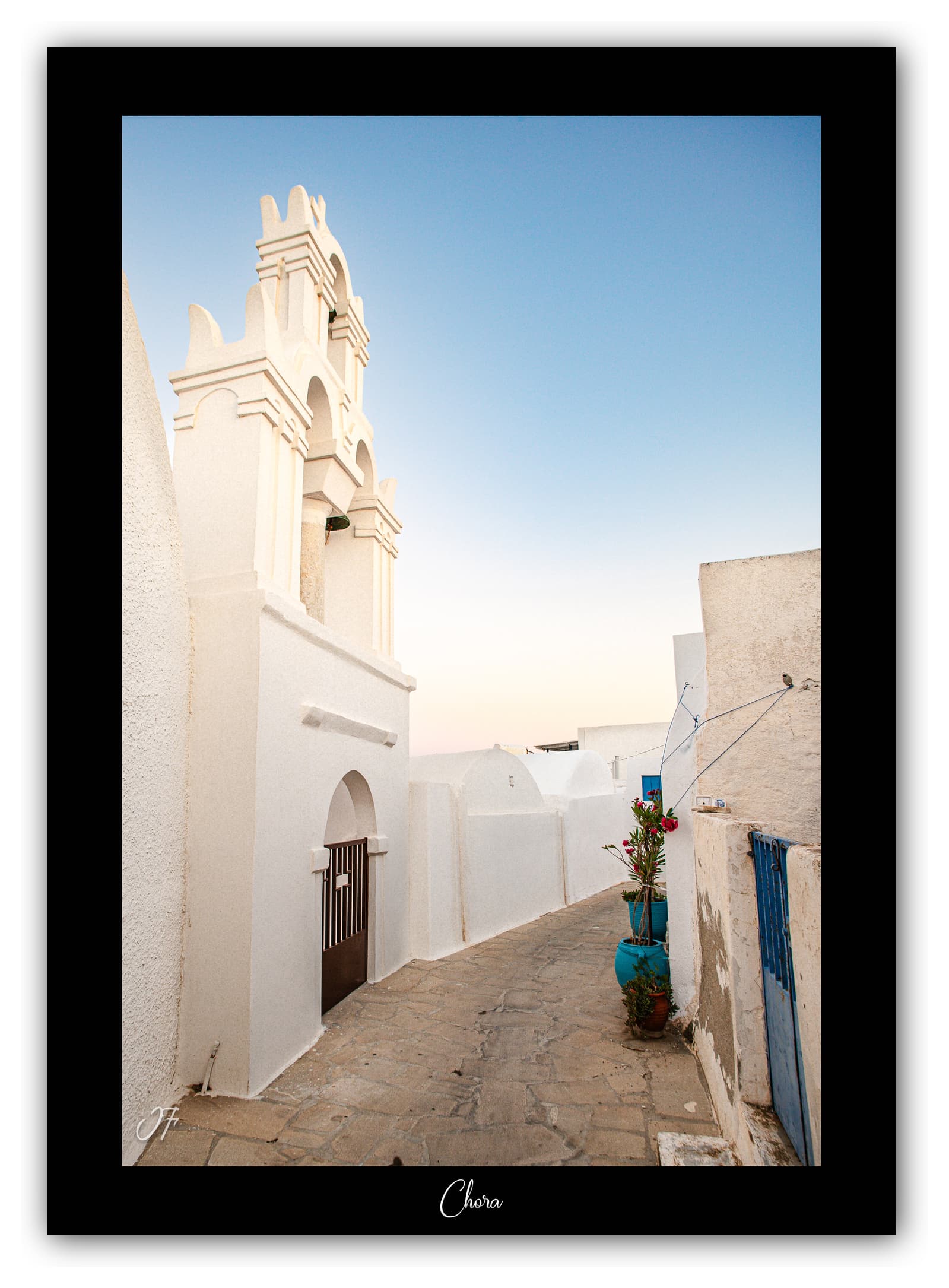 Générique Poster Chora (Anafi - Grèce). Affiches Formats 30x40cm, 40x60 cm ou 50x70 cm. Impression sur Papier Photo. Décoration murale. Architecture. Mer.