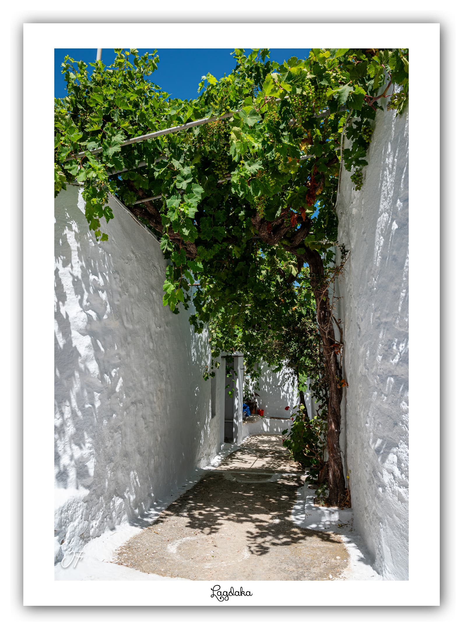Générique Poster Lagdaka (Amorgos - Grèce). Affiches Formats 30x40cm, 40x60 cm ou 50x70 cm. Impression sur Papier Photo. Décoration murale. Architecture. Mer.