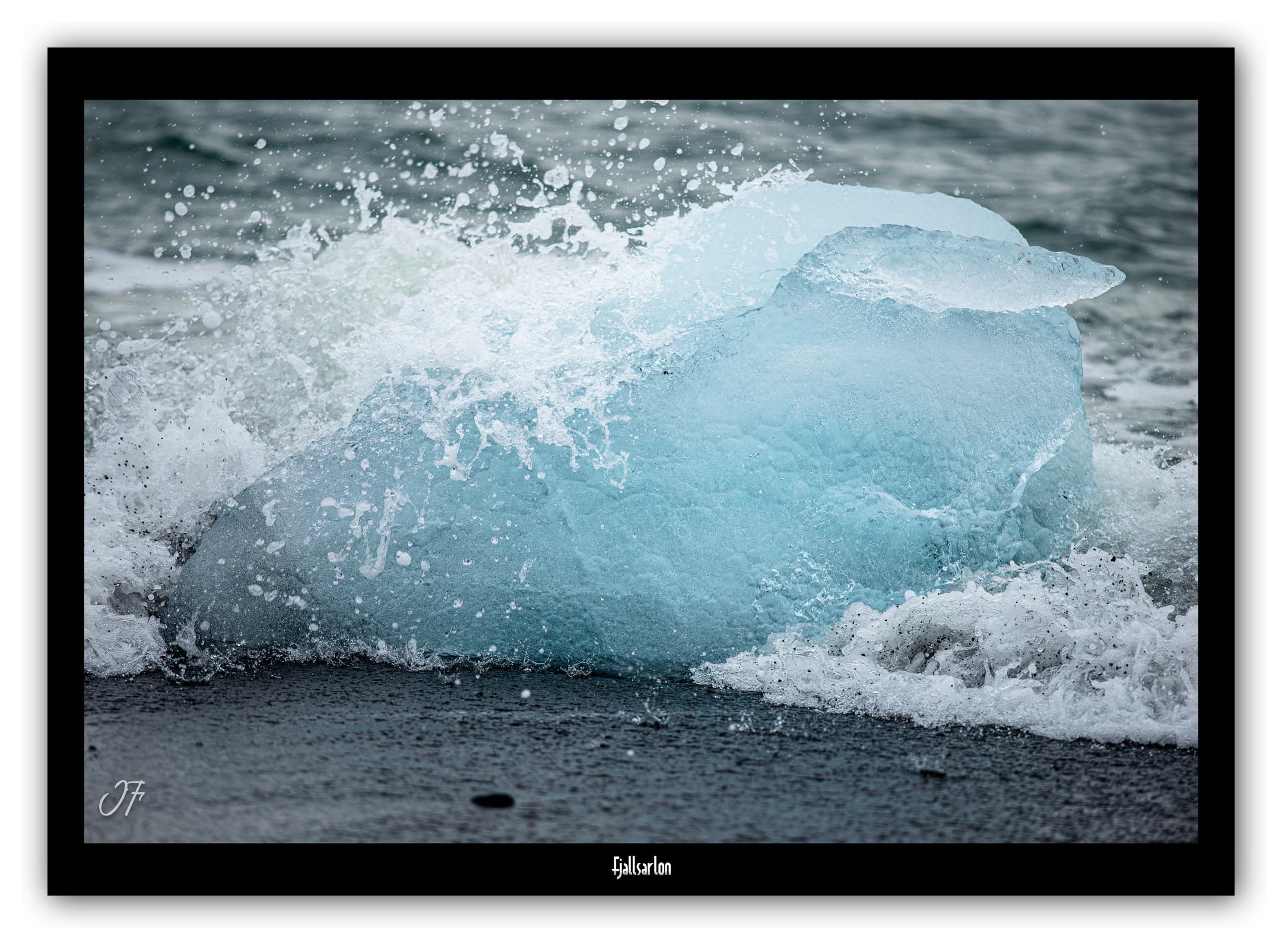 Poster Diamond beach (Islande). Affiches Formats 30x40cm, 40x60 cm ou 50x70 cm. Impression sur Papier Photo. Décoration murale. Plage. Glacier.
