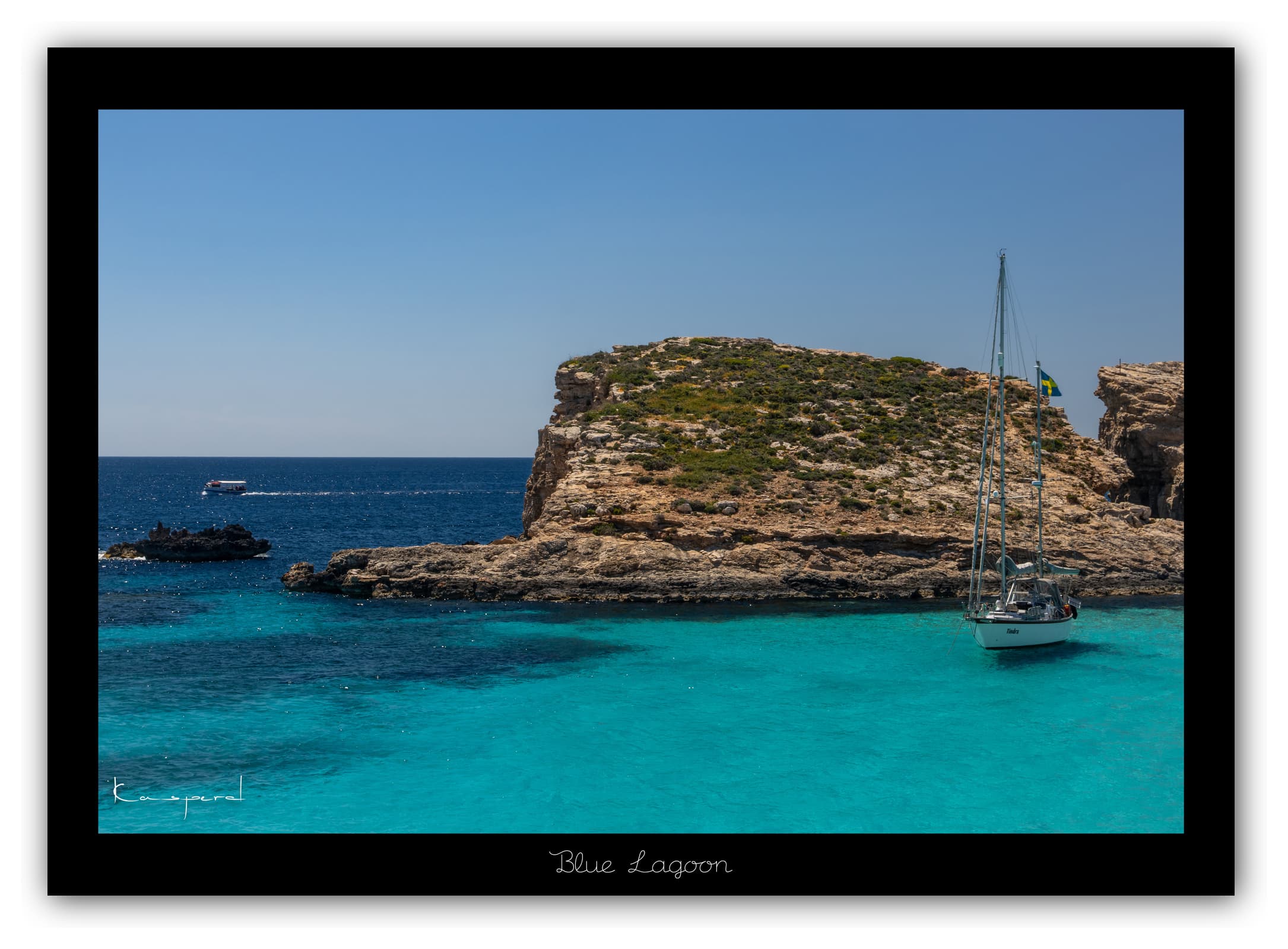 Générique Poster Blue Lagoon (Malte). Affiches Formats 30x40cm, 40x60 cm ou 50x70 cm. Impression sur Papier Photo. Décoration murale. Paysage. Mer. Îles.
