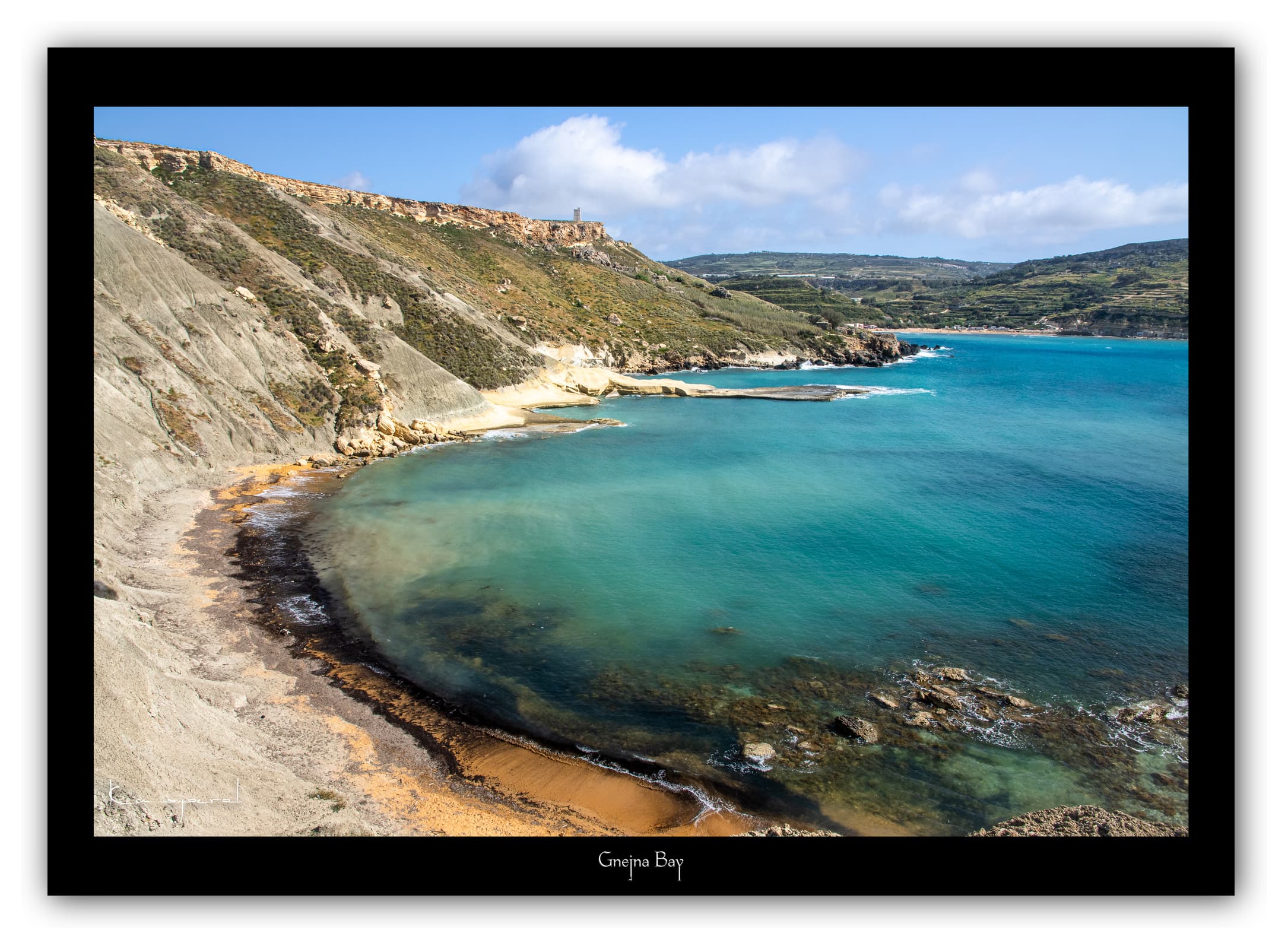 Générique Poster Gnejna Bay (Malte). Affiches Formats 30x40cm, 40x60 cm ou 50x70 cm. Impression sur Papier Photo. Décoration murale. Paysage. Mer. Îles.
