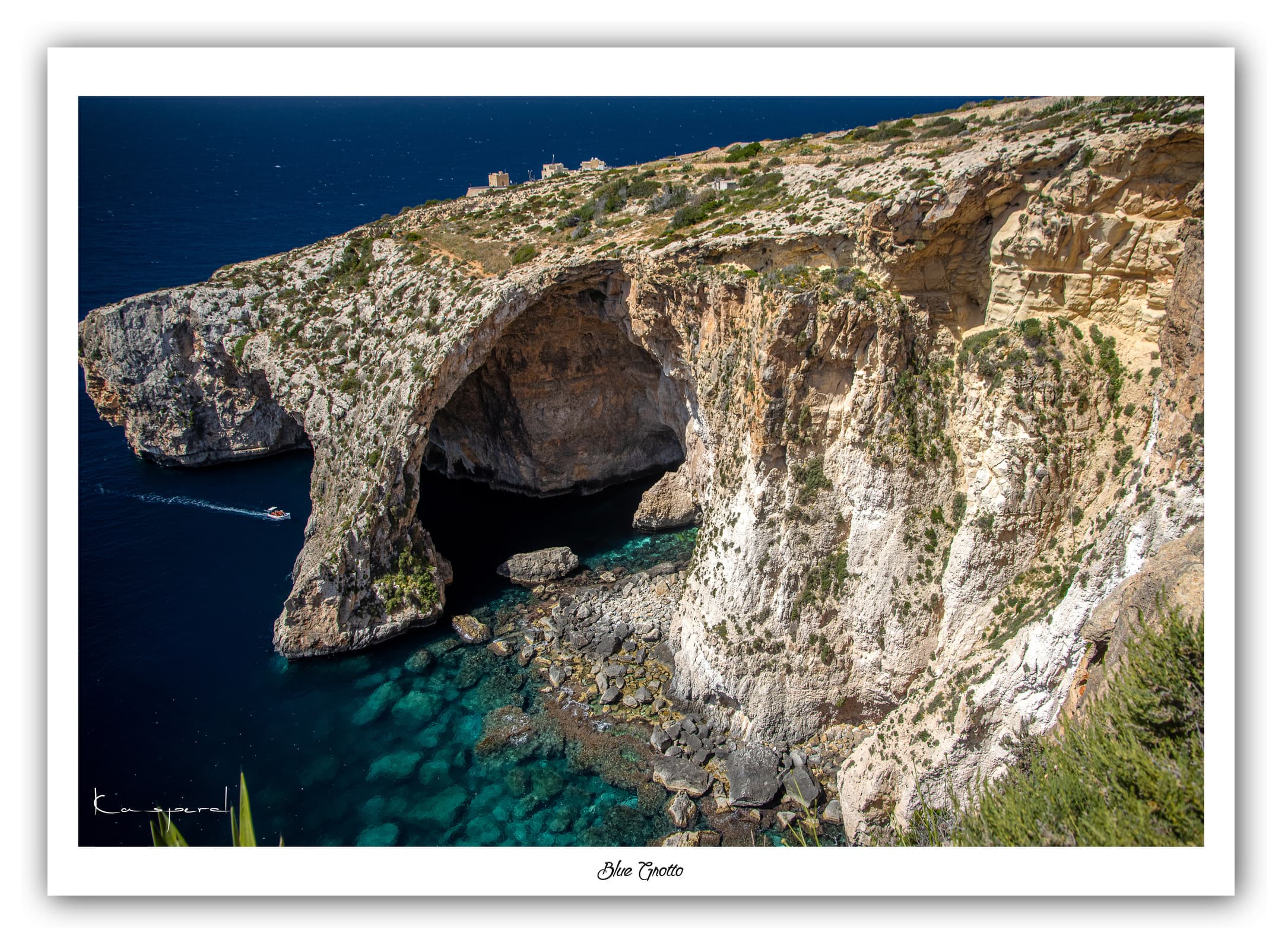Générique Poster Blue Grotto (Malte). Affiches Formats 30x40cm, 40x60 cm ou 50x70 cm. Impression sur Papier Photo. Décoration murale. Paysage. Mer. Île.