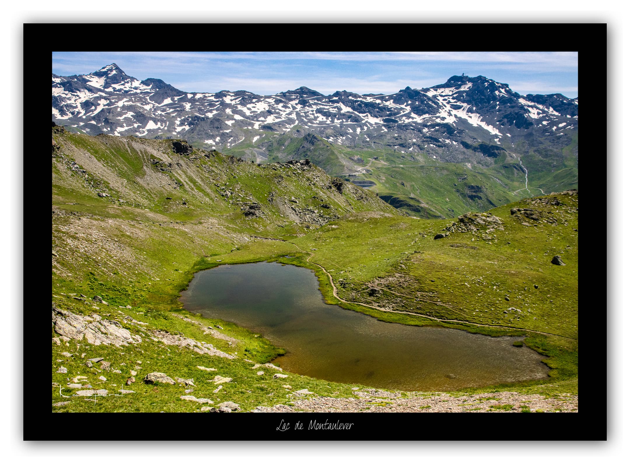 Générique Poster Lac de Montaulever (Savoie). Affiches Formats 30x40cm, 40x60 cm ou 50x70 cm. Impression sur Papier Photo. Décoration murale. Paysage. Montagne.