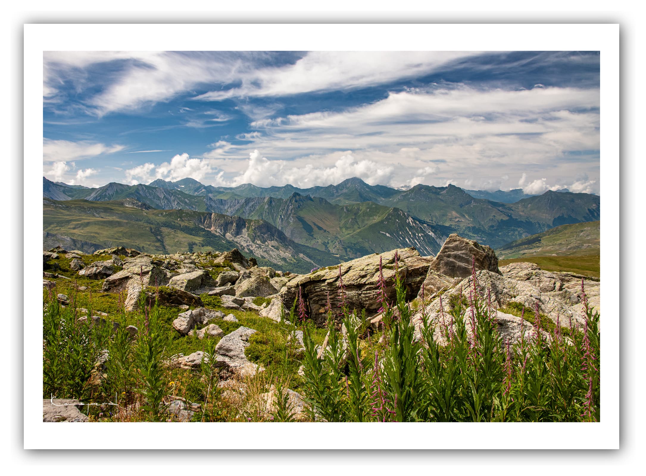 Poster Panorama aux Ménuires (Savoie). Affiches Formats 30x40cm, 40x60 cm ou 50x70 cm. Impression sur Papier Photo. Décoration murale. Paysage. Montagne.