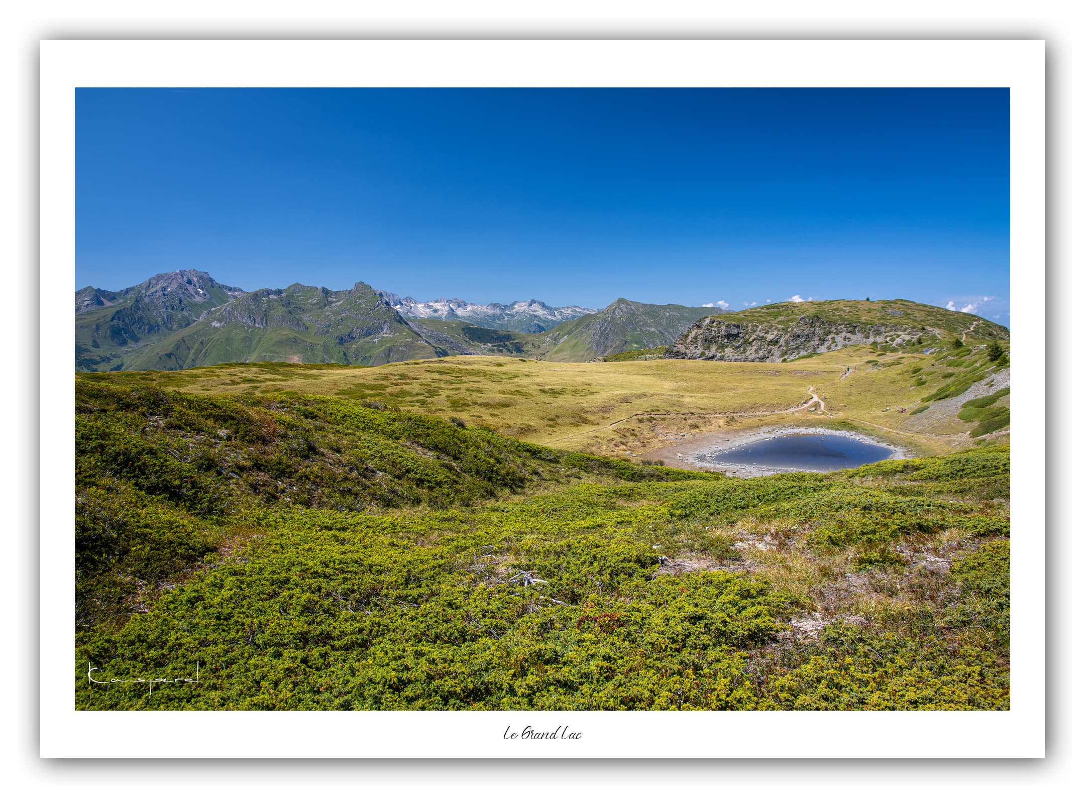 Générique Poster Le Grand Lac à Saint-Martin-de-Belleville (Savoie). Affiches Formats 30x40cm, 40x60 cm ou 50x70 cm. Impression sur Papier Photo. Décoration murale. Paysage. Montagne.