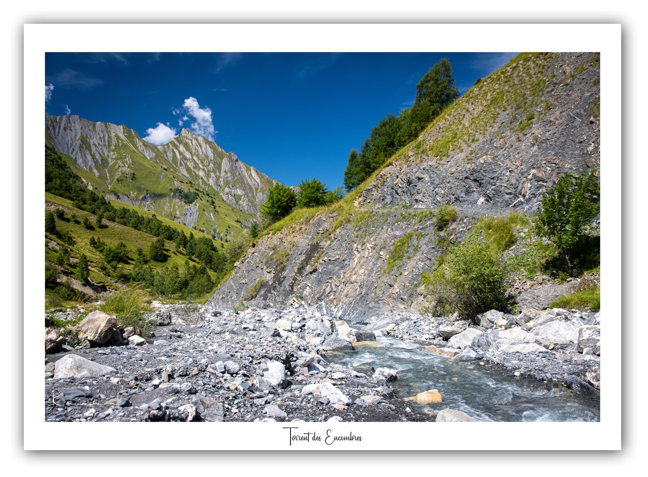 Générique Poster Torrent des Encombres (Savoie). Affiches Formats 30x40cm, 40x60 cm ou 50x70 cm. Impression sur Papier Photo. Décoration murale. Paysage. Montagne.