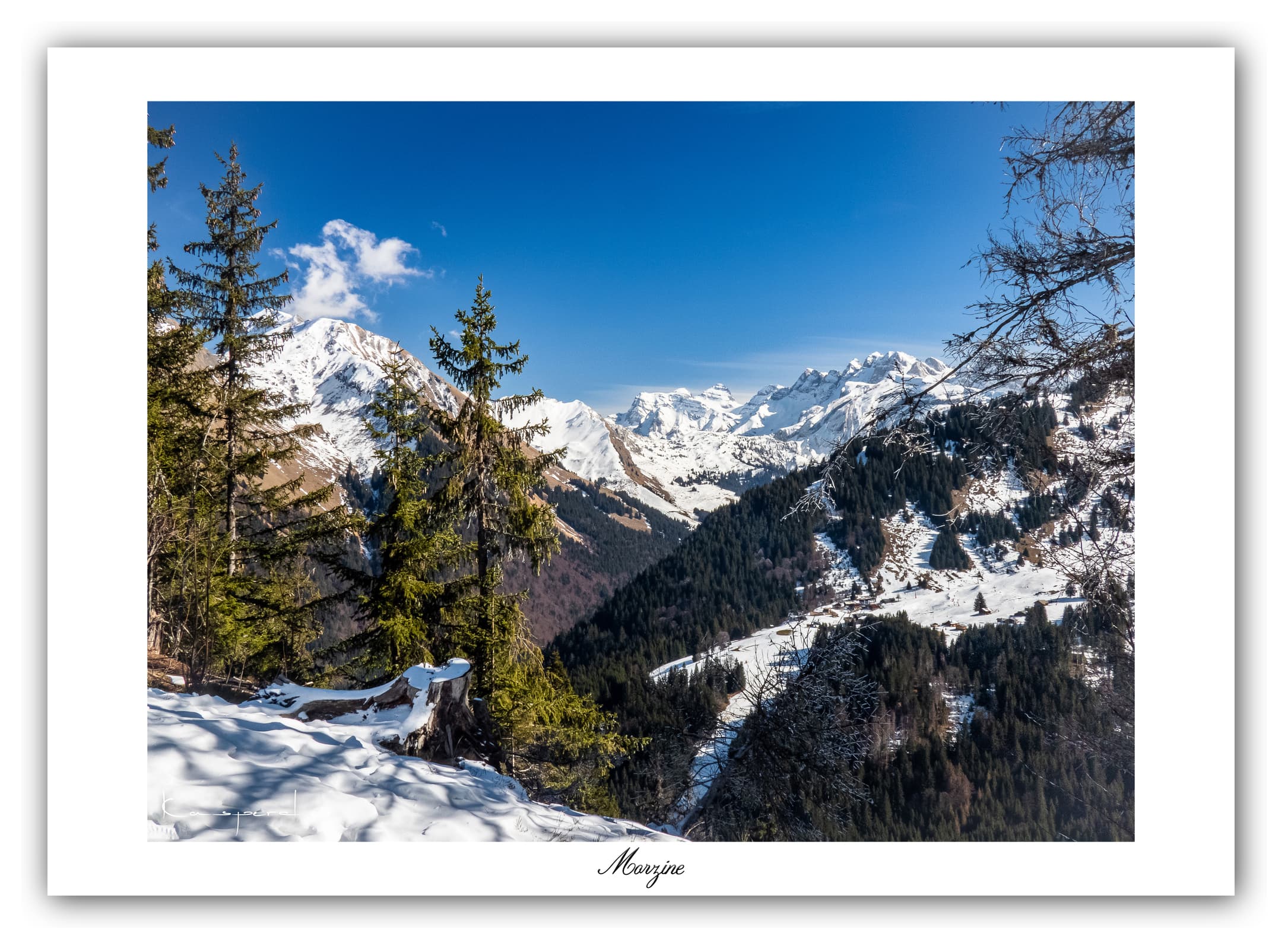 Poster Morzine - Haute-Savoie (France). Affiches Formats 30x40 cm, 40x60 cm ou 50x70 cm. Impression sur Papier Photo. Décoration murale. Nature. Paysage. Panorama. Montagne.