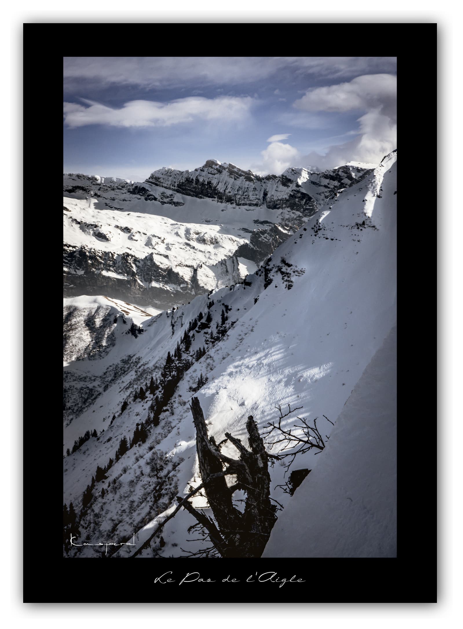 Poster Morzine - Haute-Savoie (France). Affiches Formats 30x40 cm, 40x60 cm ou 50x70 cm. Impression sur Papier Photo. Décoration murale. Nature. Paysage. Panorama. Montagne.