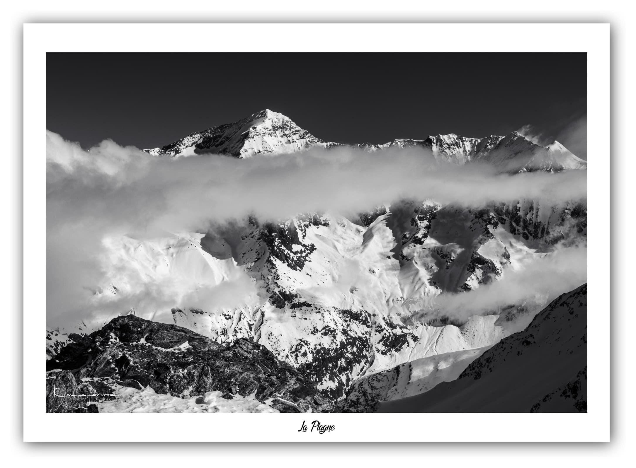 Poster La Plagne - Les Alpes (France). Affiches Formats 30x40 cm, 40x60 cm ou 50x70 cm. Impression sur Papier Photo. Décoration murale. Paysage. Montagne.