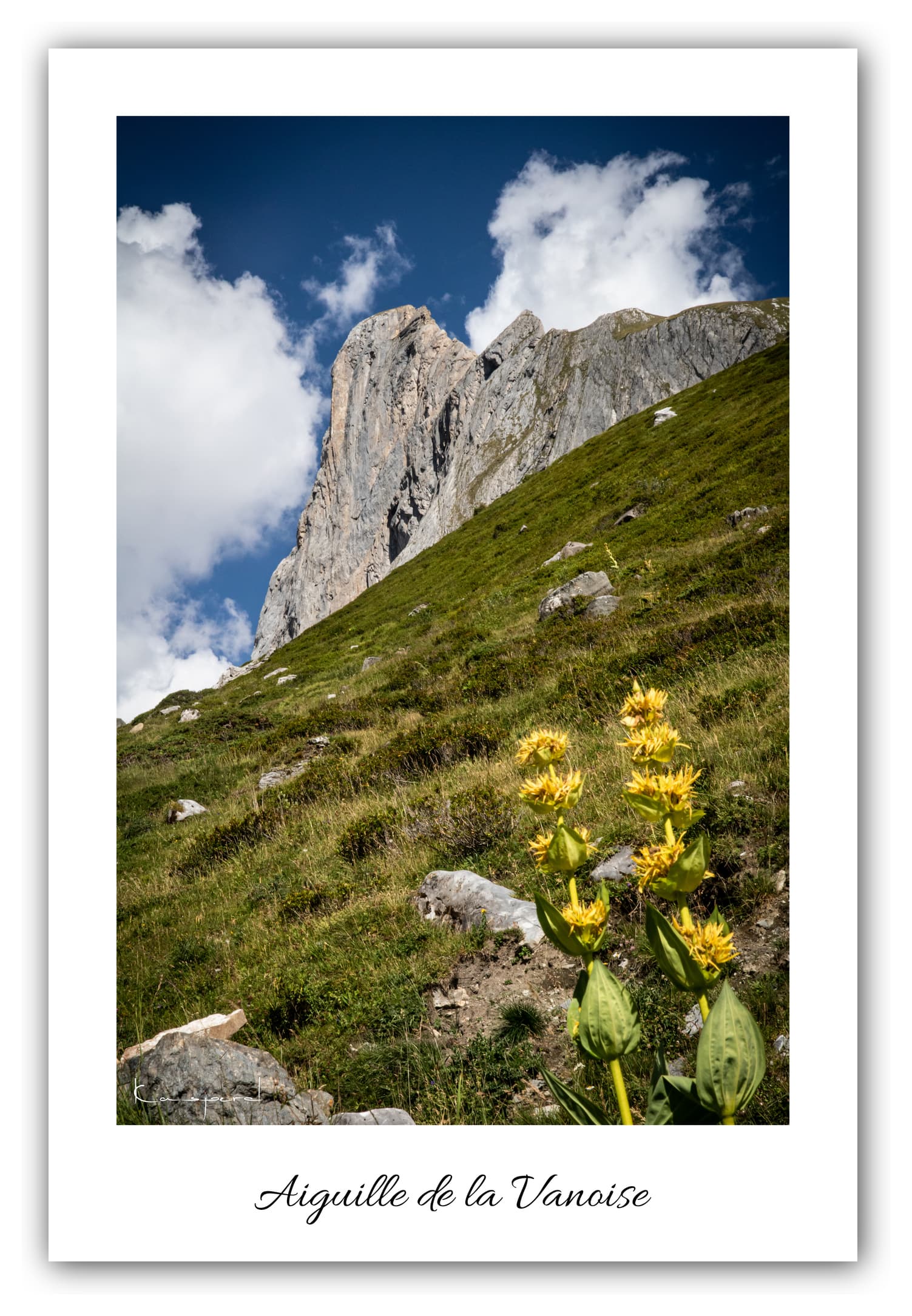 Poster Aiguille de la Vanoise - Savoie (Les Alpes - France). Affiches Formats 30x40 cm, 40x60 cm ou 50x70 cm. Impression sur Papier Photo. Décoration murale. Paysage montagne. Eté.
