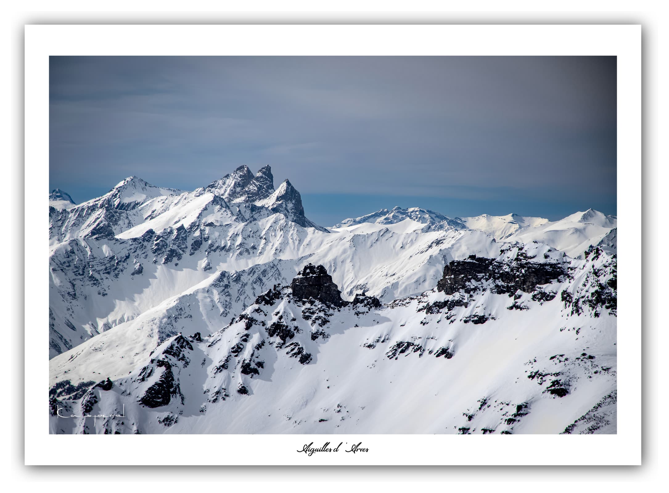 Générique Poster Les Aiguilles d'Arves (Savoie). Affiches Formats 30x40cm, 40x60 cm ou 50x70 cm. Impression sur Papier Photo. Décoration murale. Paysage. Montagne.
