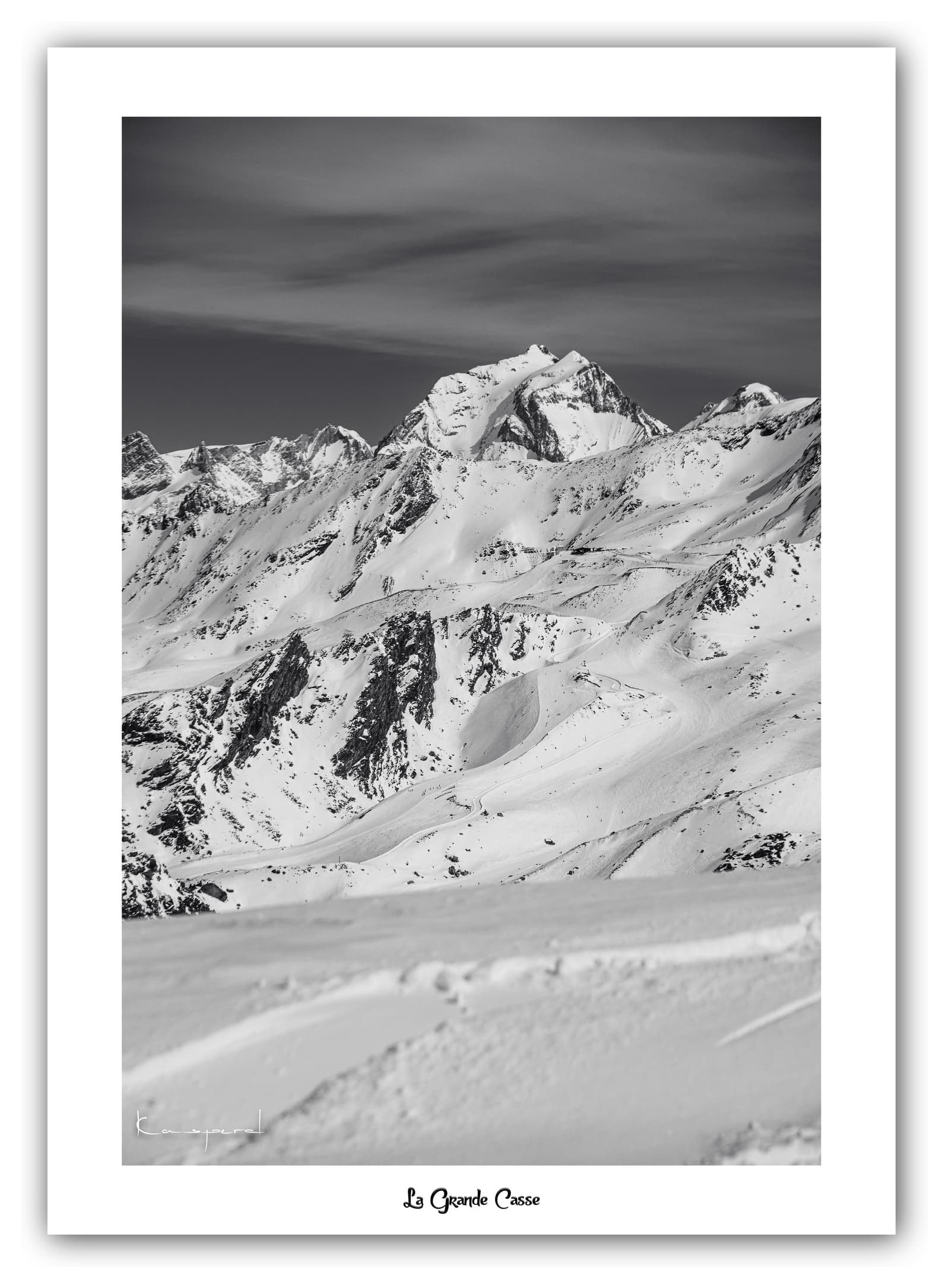 Générique Poster La Grande Casse (Savoie). Affiches Formats 30x40cm, 40x60 cm ou 50x70 cm. Impression sur Papier Photo. Décoration murale. Paysage. Montagne. Noir et Blanc.