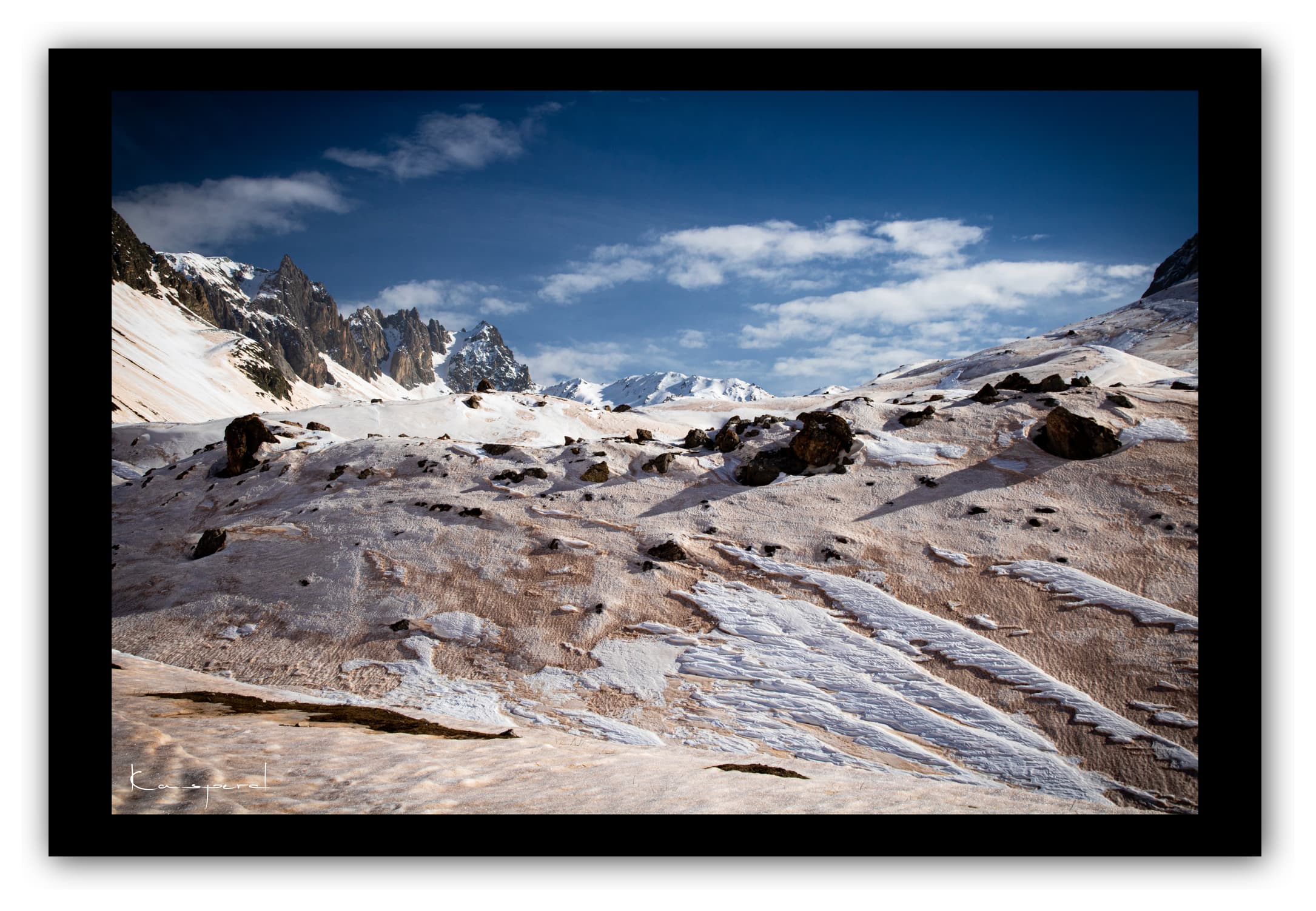 Poster Les Mottets à Valloire - Savoie (France). Affiches Formats 30x40 cm, 40x60 cm ou 50x70 cm. Impression sur Papier Photo. Décoration murale. Nature. Paysage. Panorama. Montagne. Hiver.