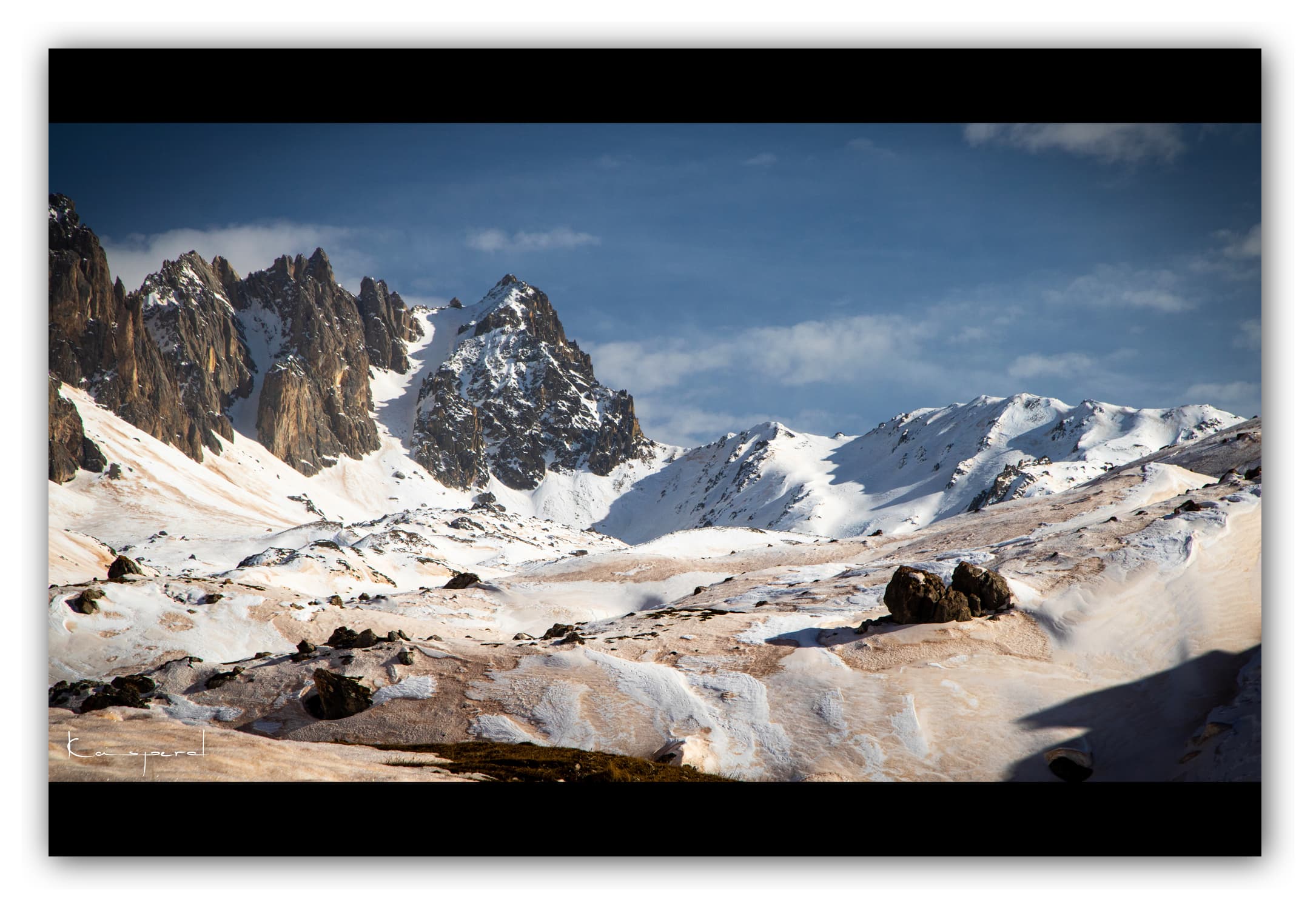 Poster Les Mottets à Valloire - Savoie (France). Affiches Formats 30x40 cm, 40x60 cm ou 50x70 cm. Impression sur Papier Photo. Décoration murale. Nature. Paysage. Panorama. Montagne. Hiver.