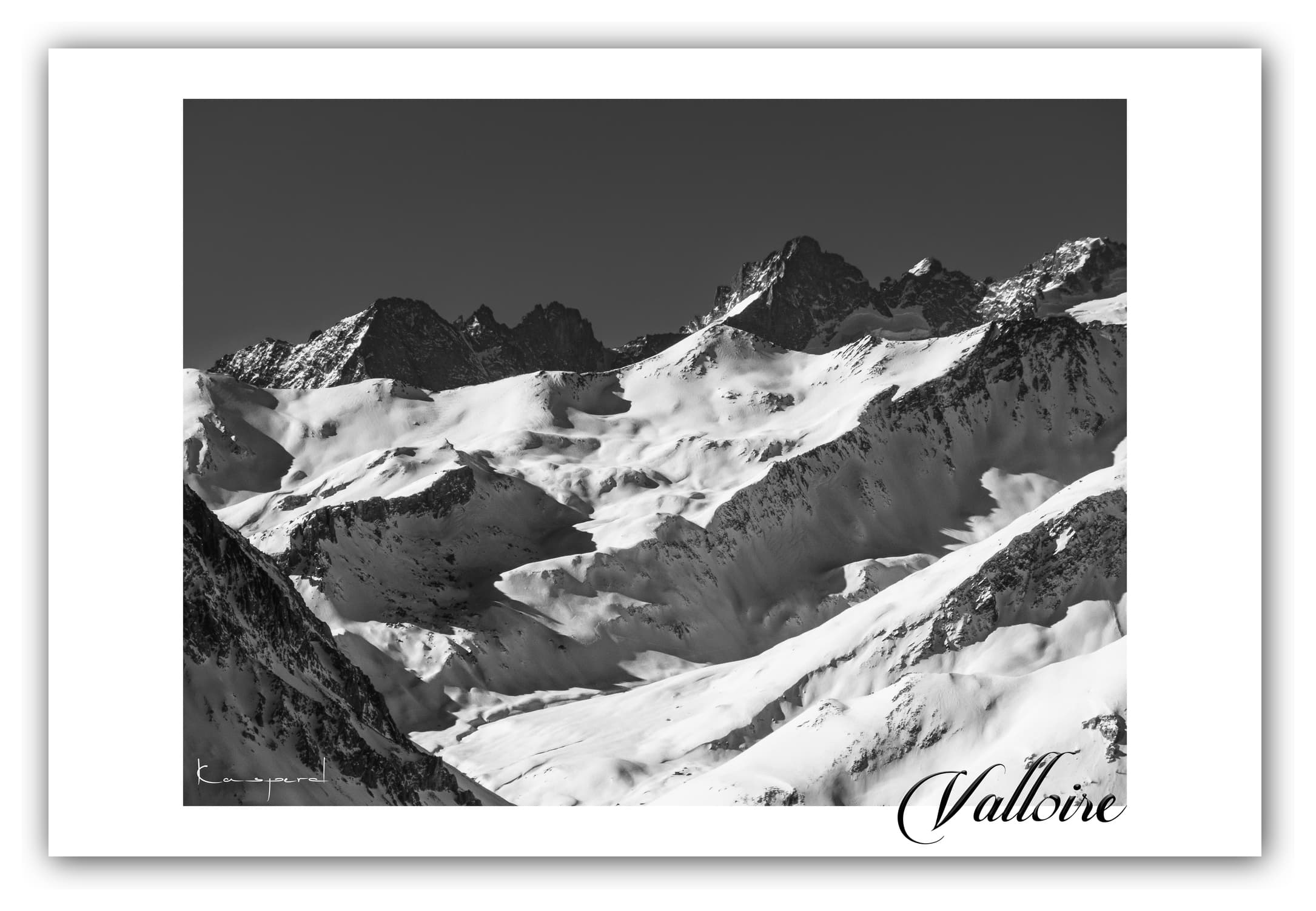Poster Valloire - Savoie (France). Affiches Formats 30x40 cm, 40x60 cm ou 50x70 cm. Impression sur Papier Photo. Décoration murale. Nature. Paysage. Panorama. Montagne.