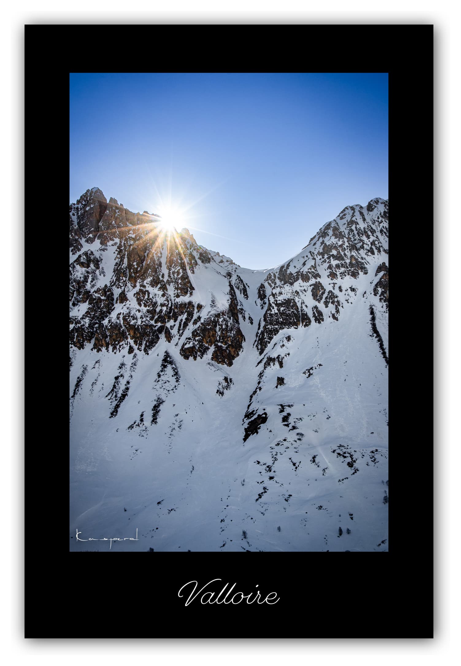 Poster Valloire - Savoie (France). Affiches Formats 30x40 cm, 40x60 cm ou 50x70 cm. Impression sur Papier Photo. Décoration murale. Nature. Paysage. Panorama. Montagne.