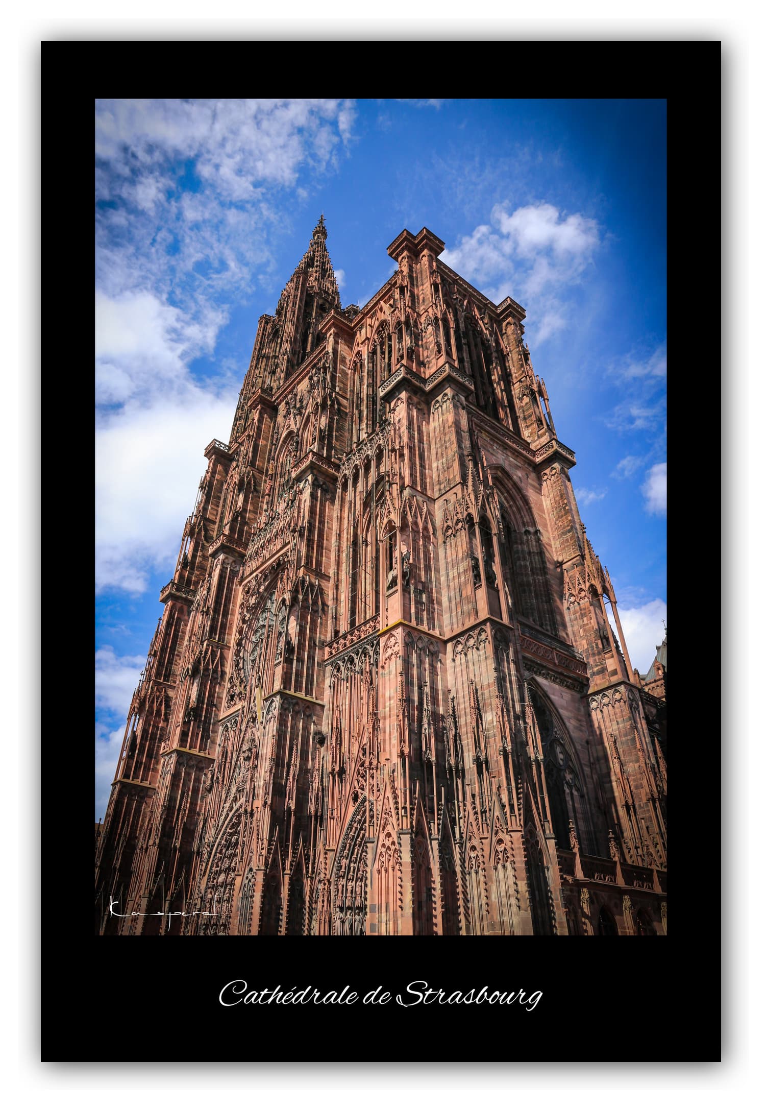 Poster Strasbourg - Alsace (France). Affiches Formats 30x40 cm, 40x60 cm ou 50x70 cm. Impression sur Papier Photo. Décoration murale. Ville de France. Architecture.